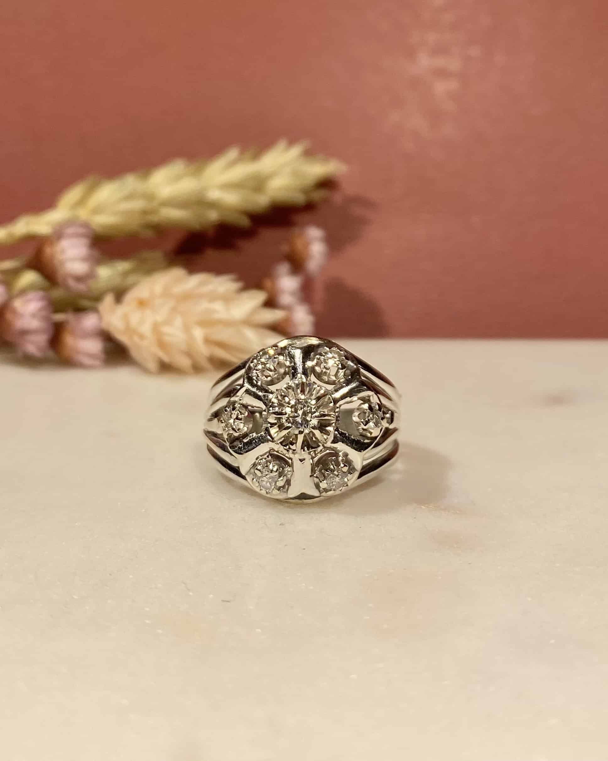 Bague Vintage Marguerite 7 Diamants "Alexia"