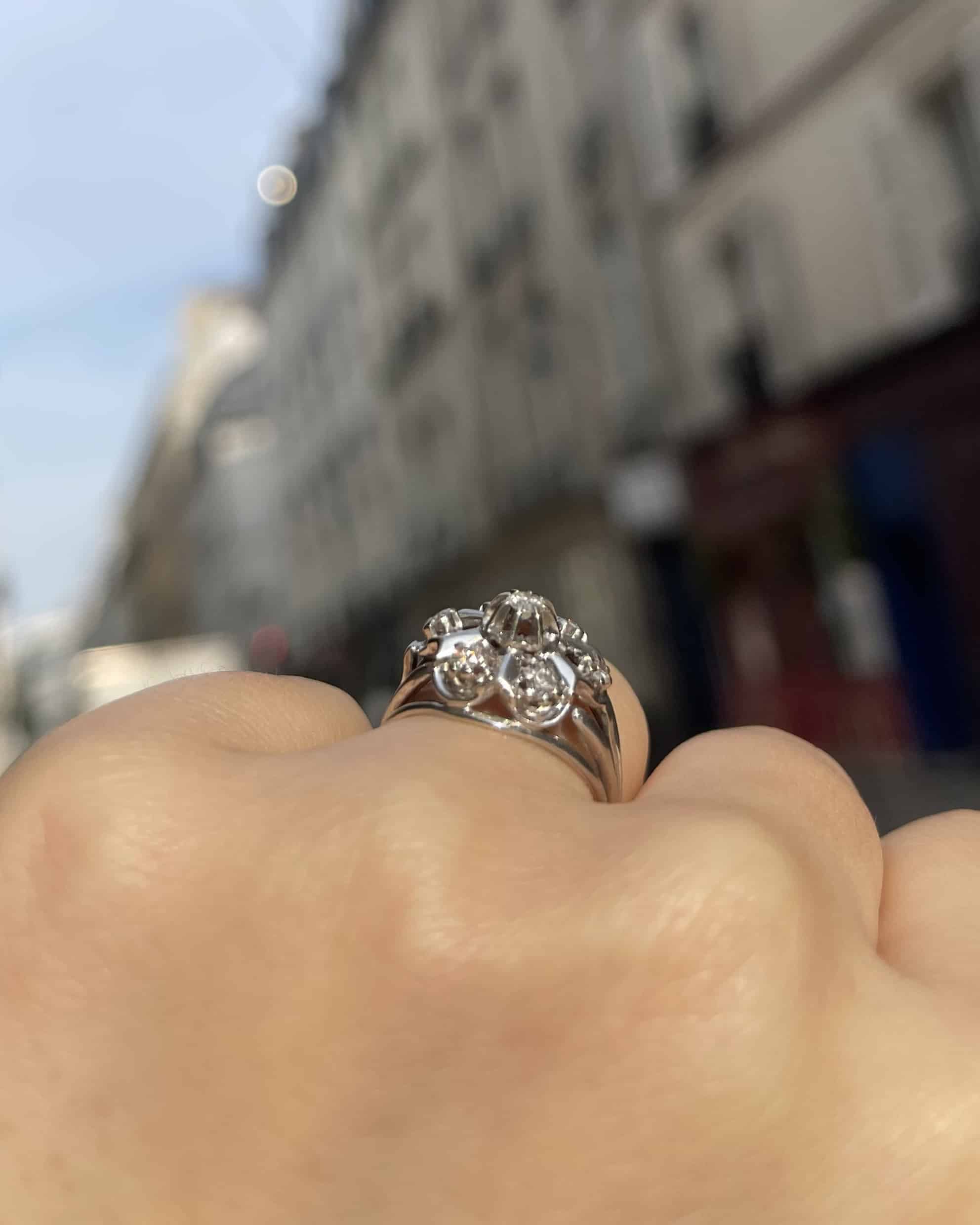 Bague Vintage Marguerite 7 Diamants "Alexia"