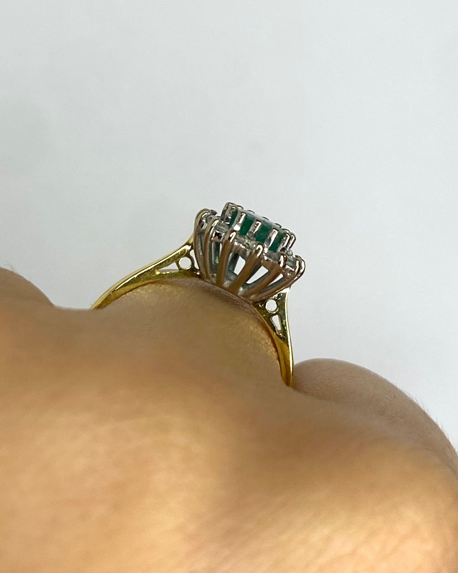 Bague Marguerite Émeraude 1 carat & Diamants "Elina" - Elliade Paris