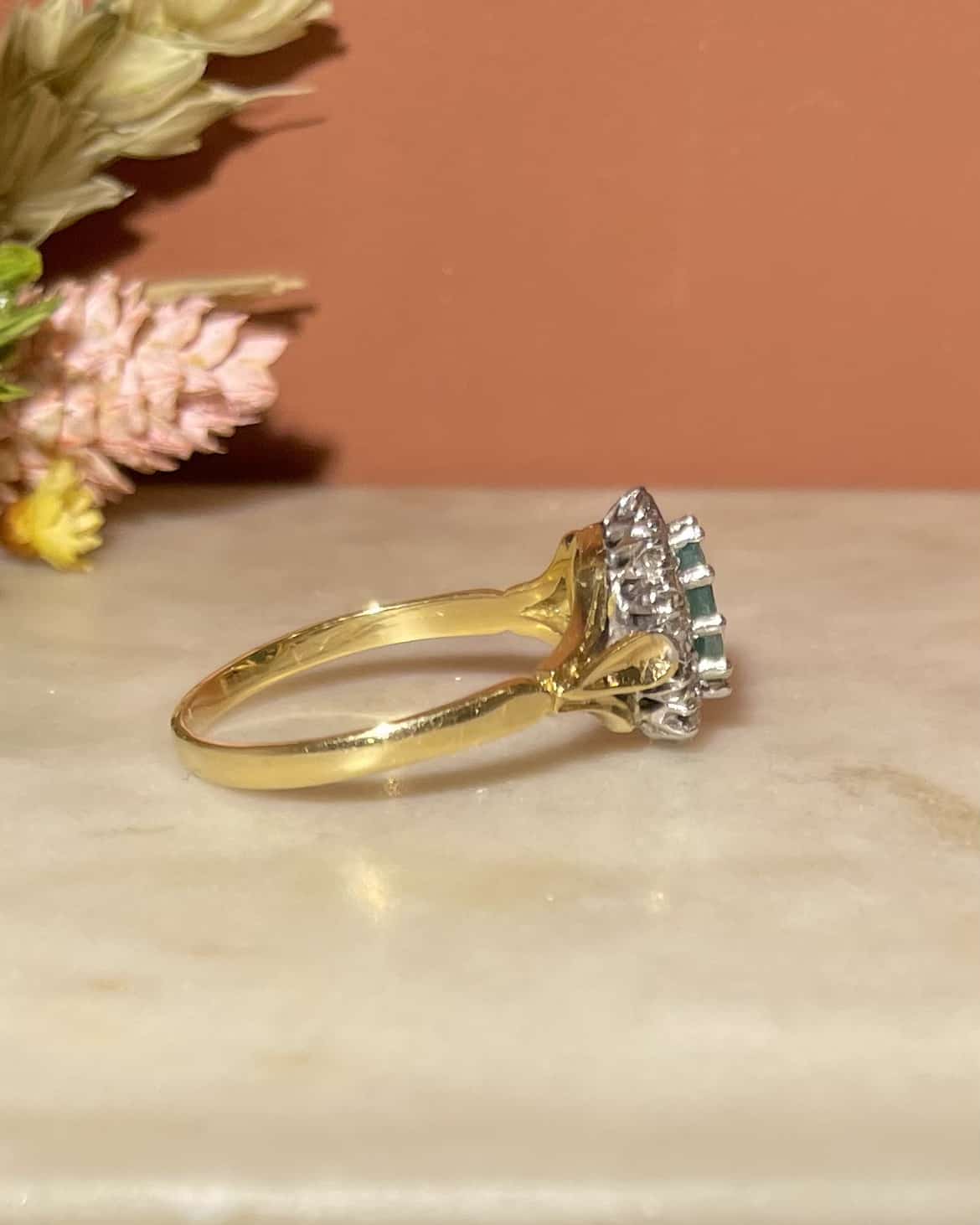 Bague Marguerite Émeraude & Diamants "Seraphina" - Elliade Paris