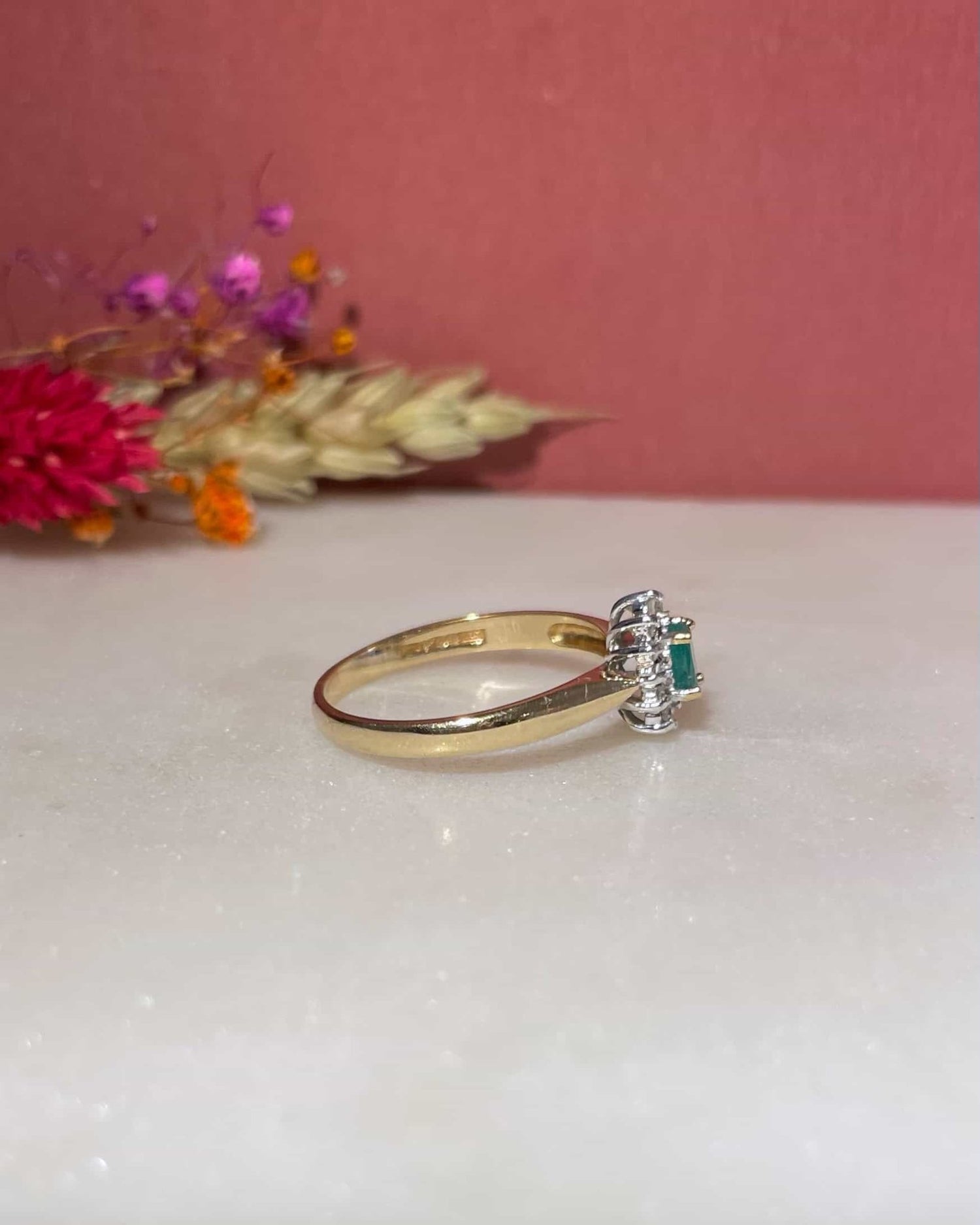 Bague Marguerite Émeraude & Diamants "Tiffany" - Elliade Paris