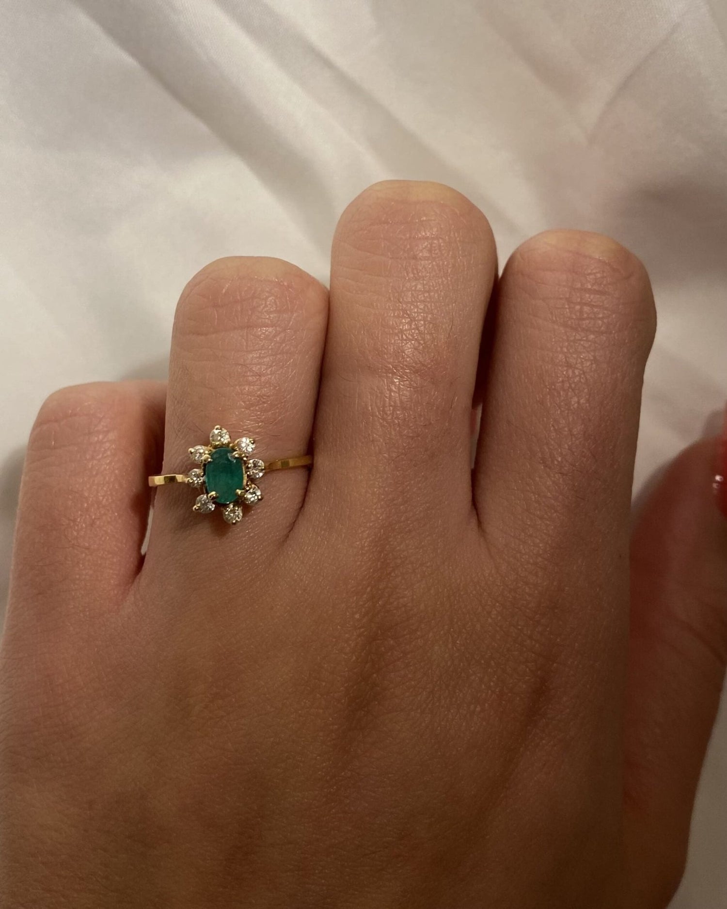 Bague Marguerite émeraude & diamants "Zelya" - Elliade Paris