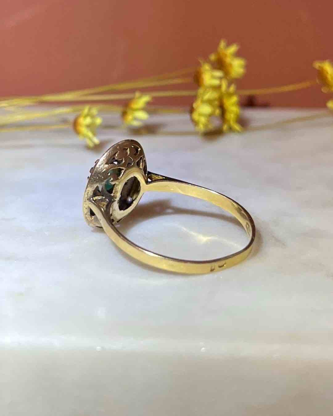 Bague Marguerite Émeraude et Diamants "Noémie" - Elliade Paris