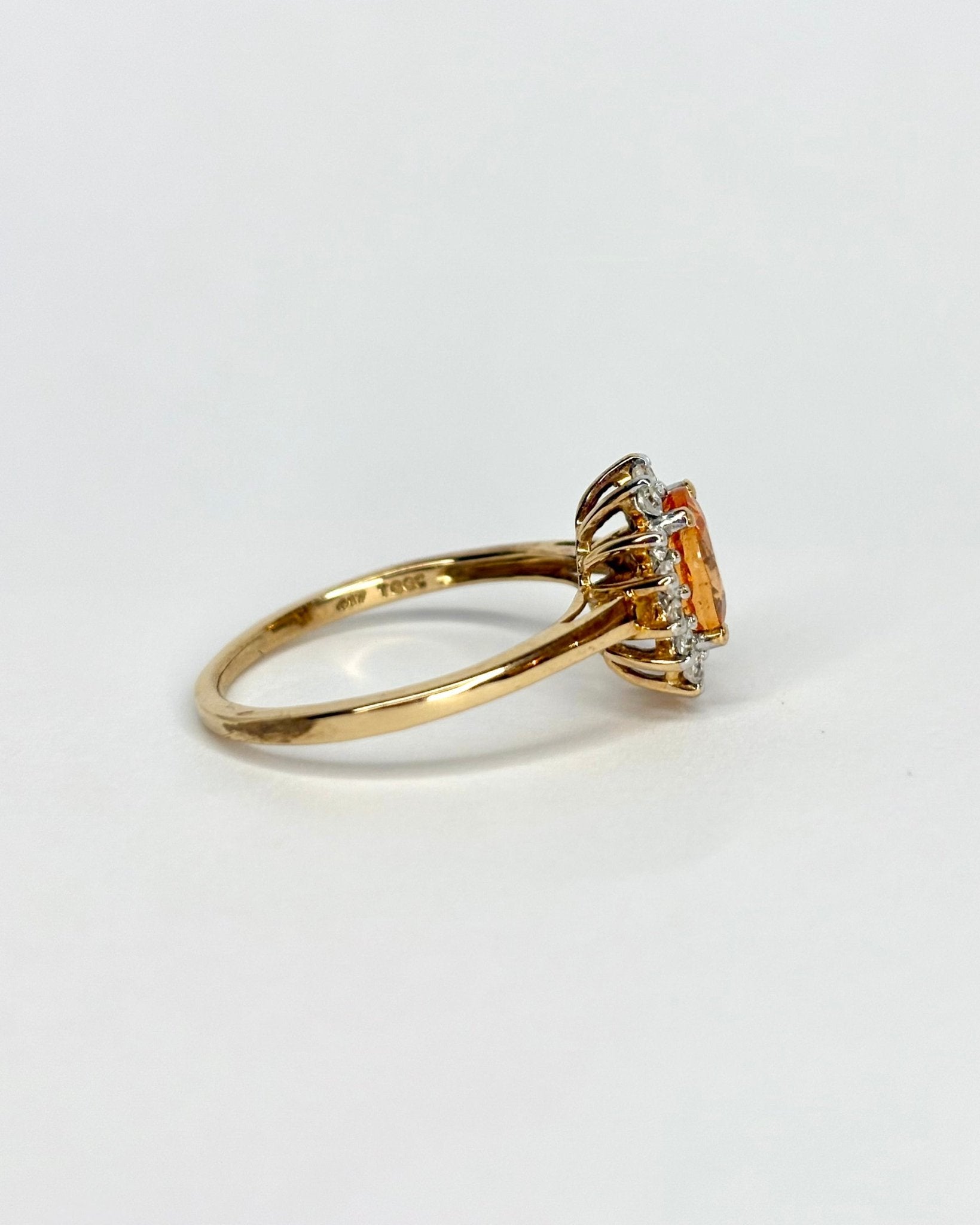 Bague Marguerite Grenat Hessonite 1.40 carat & 14 Topazes Blanches "Orlane" - Elliade Paris