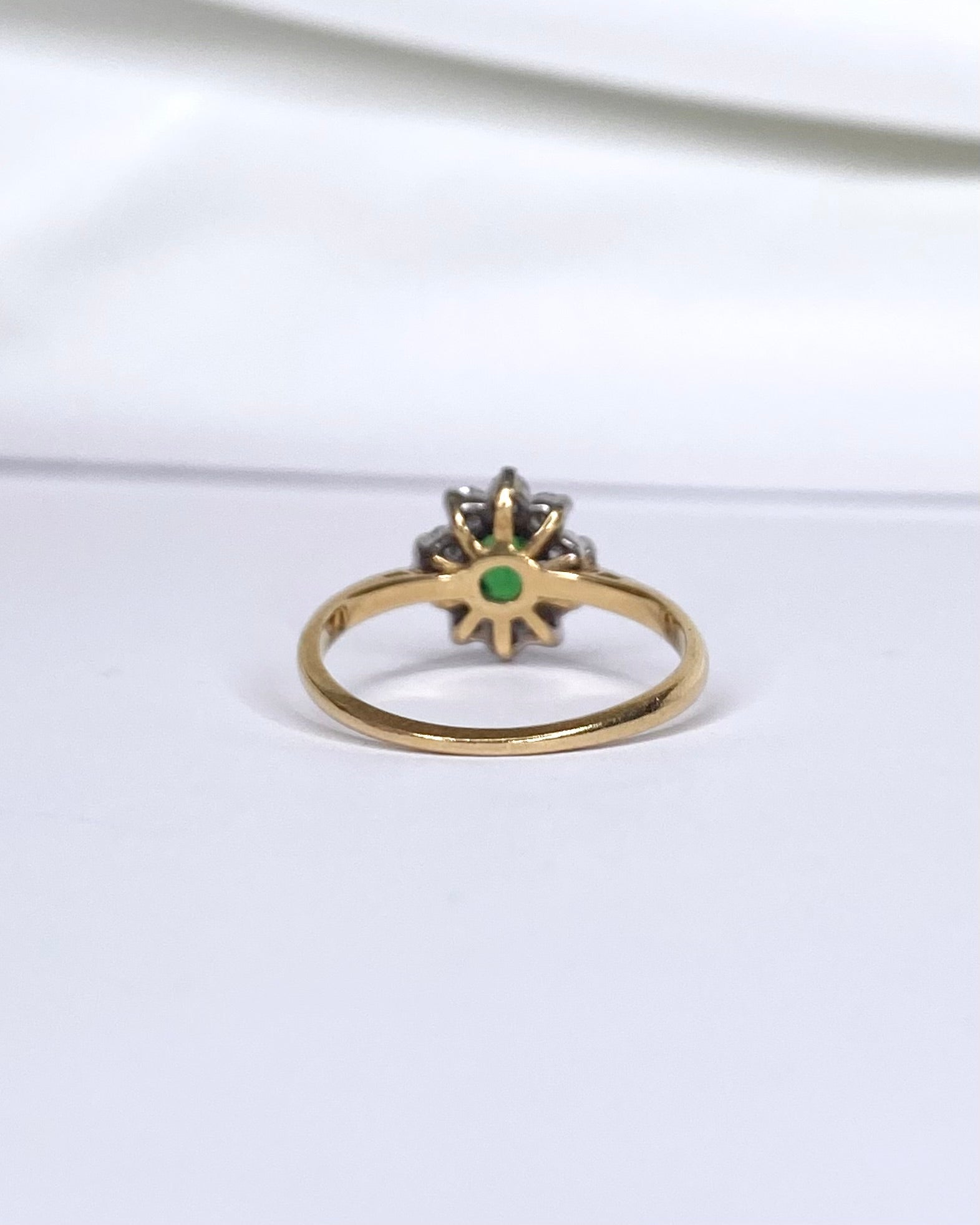 Bague Marguerite Grenat Tsavorite 0.50 carat & Diamants 0.30 carat "Elina" - Elliade Paris