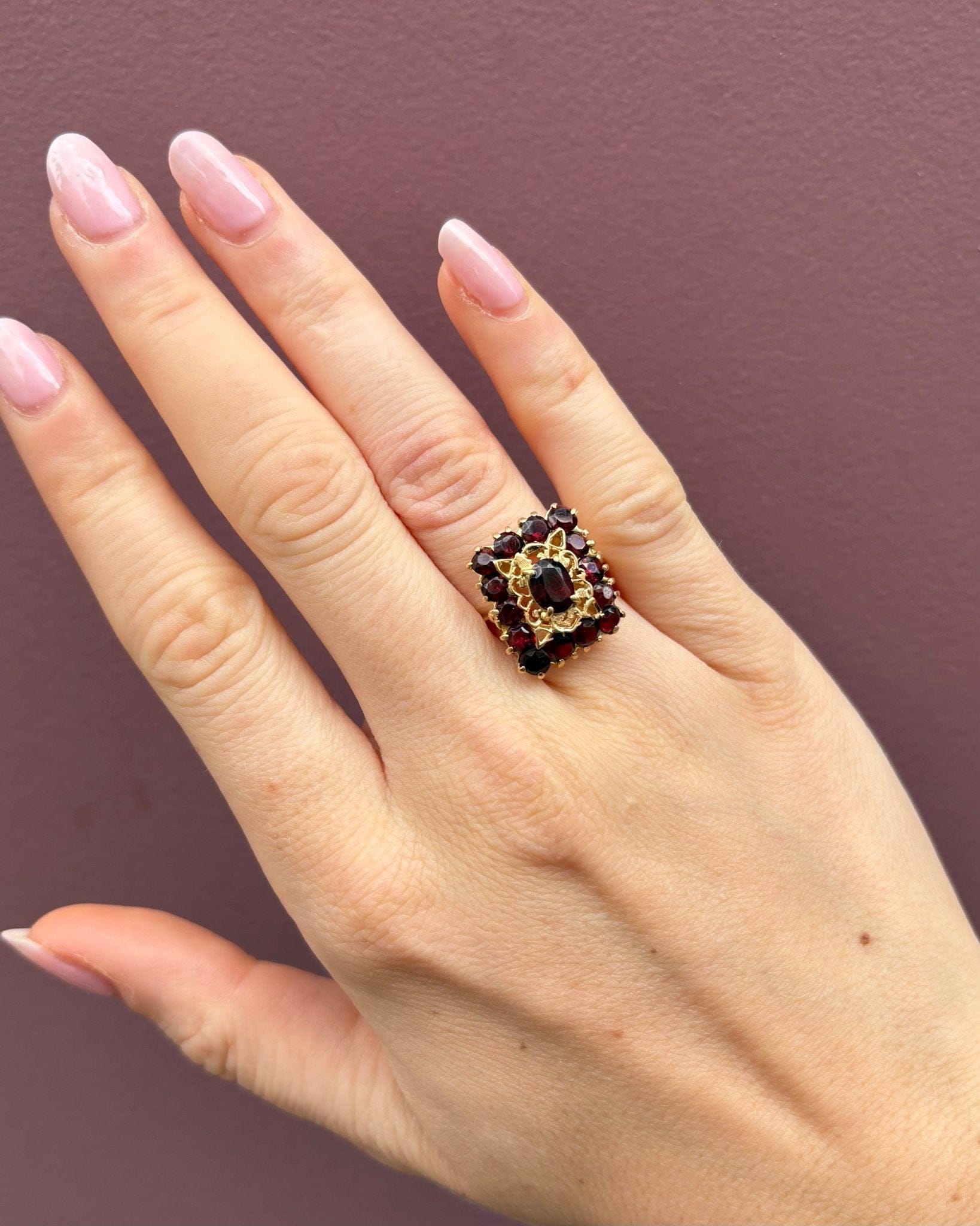 Bague Marguerite Grenats 4.60 Carats "Lina" - Elliade Paris