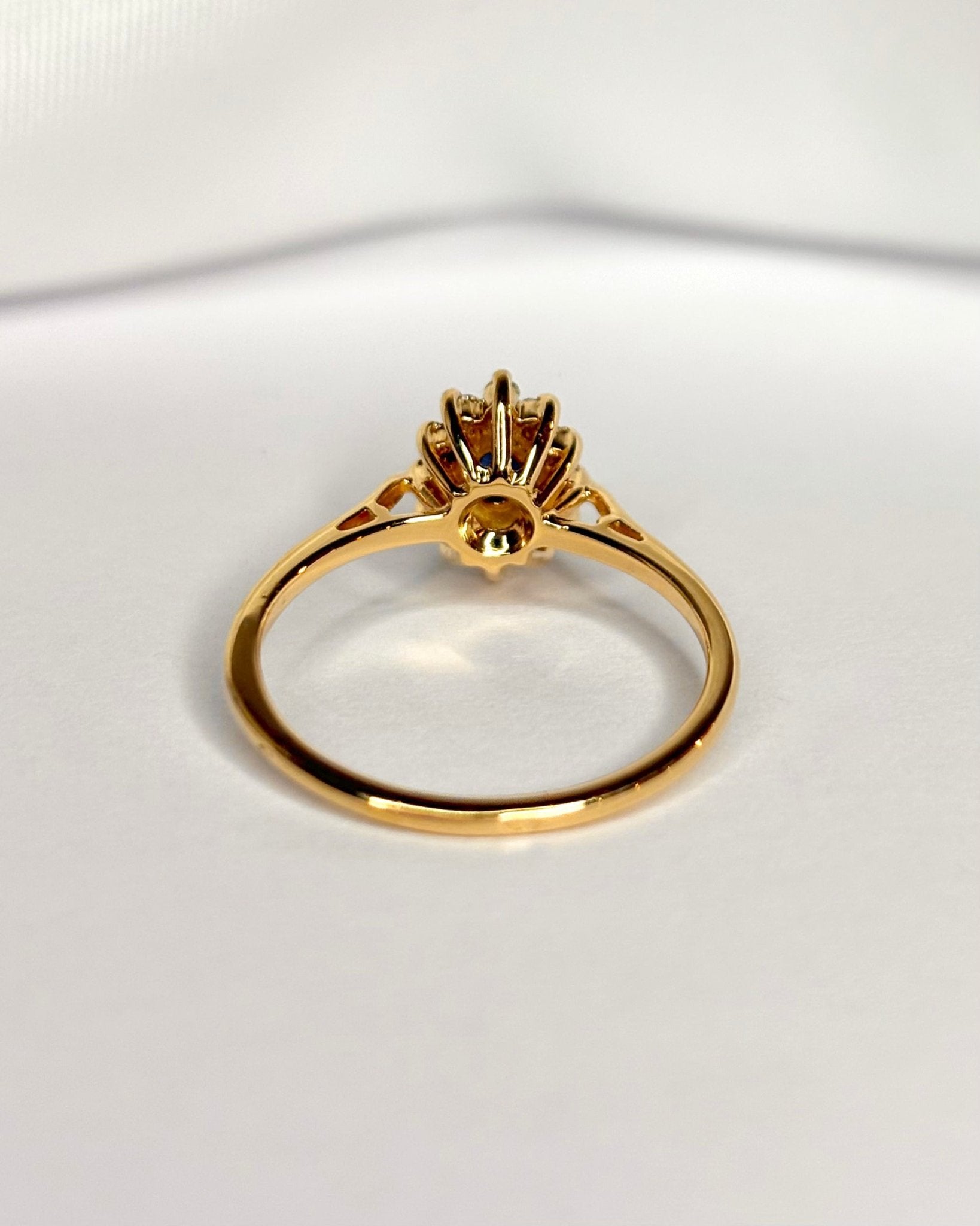 Bague Marguerite Marquise Saphir & Diamants "Ornella" - Elliade Paris