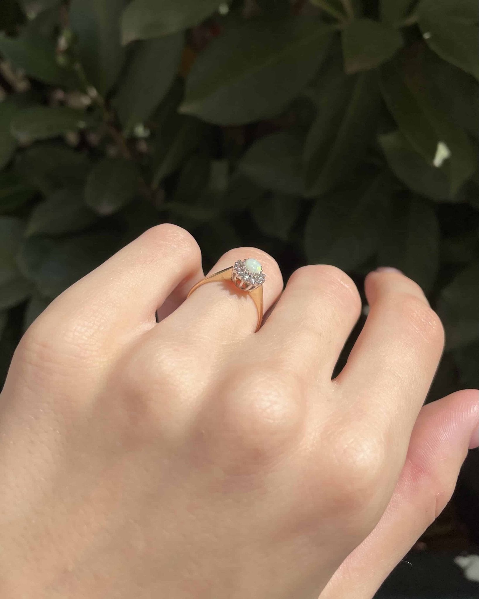 Bague Marguerite Opale & 12 Diamants "Augusta" - Elliade Paris