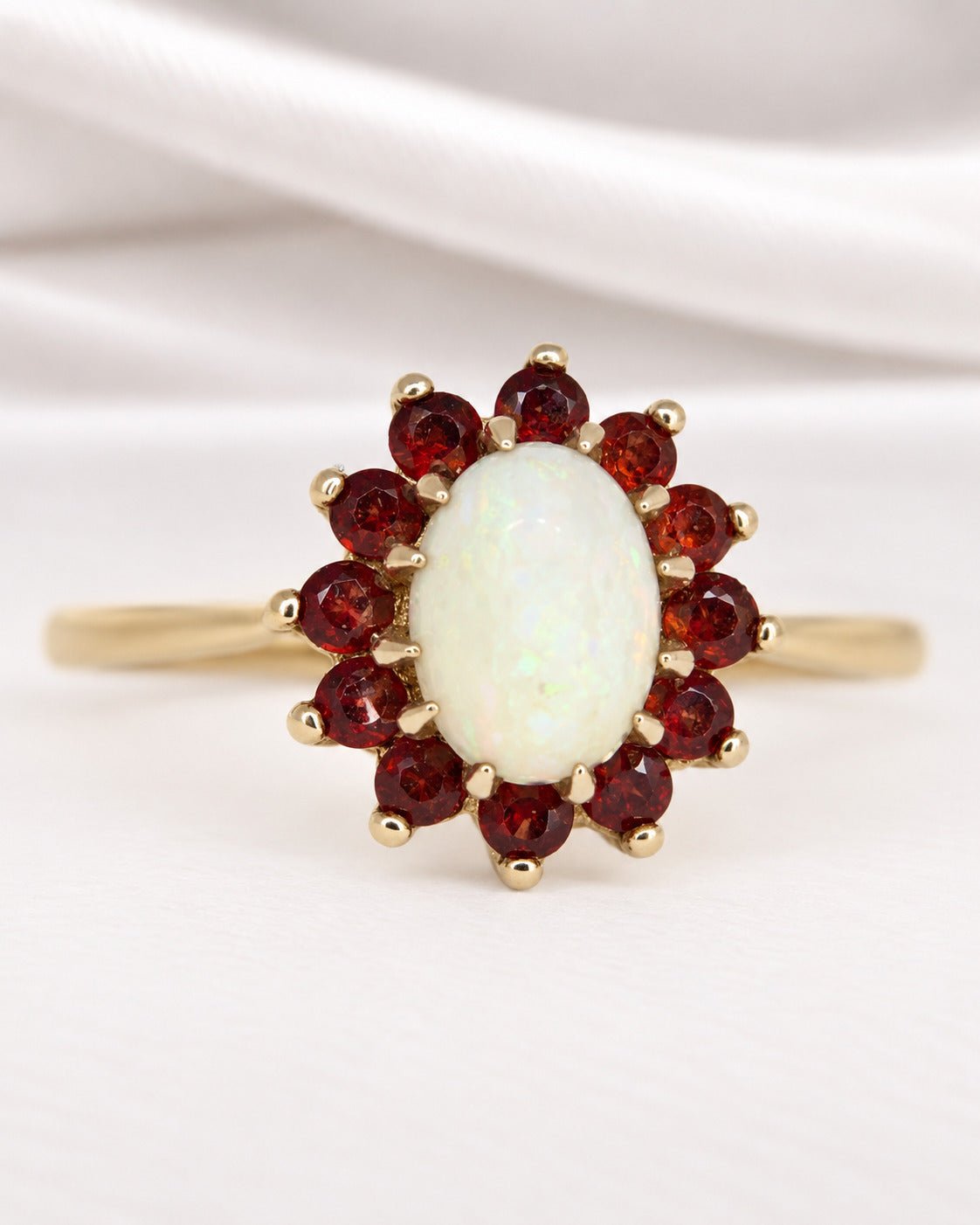 Bague Marguerite Opale & Grenats "Noé" - Elliade Paris