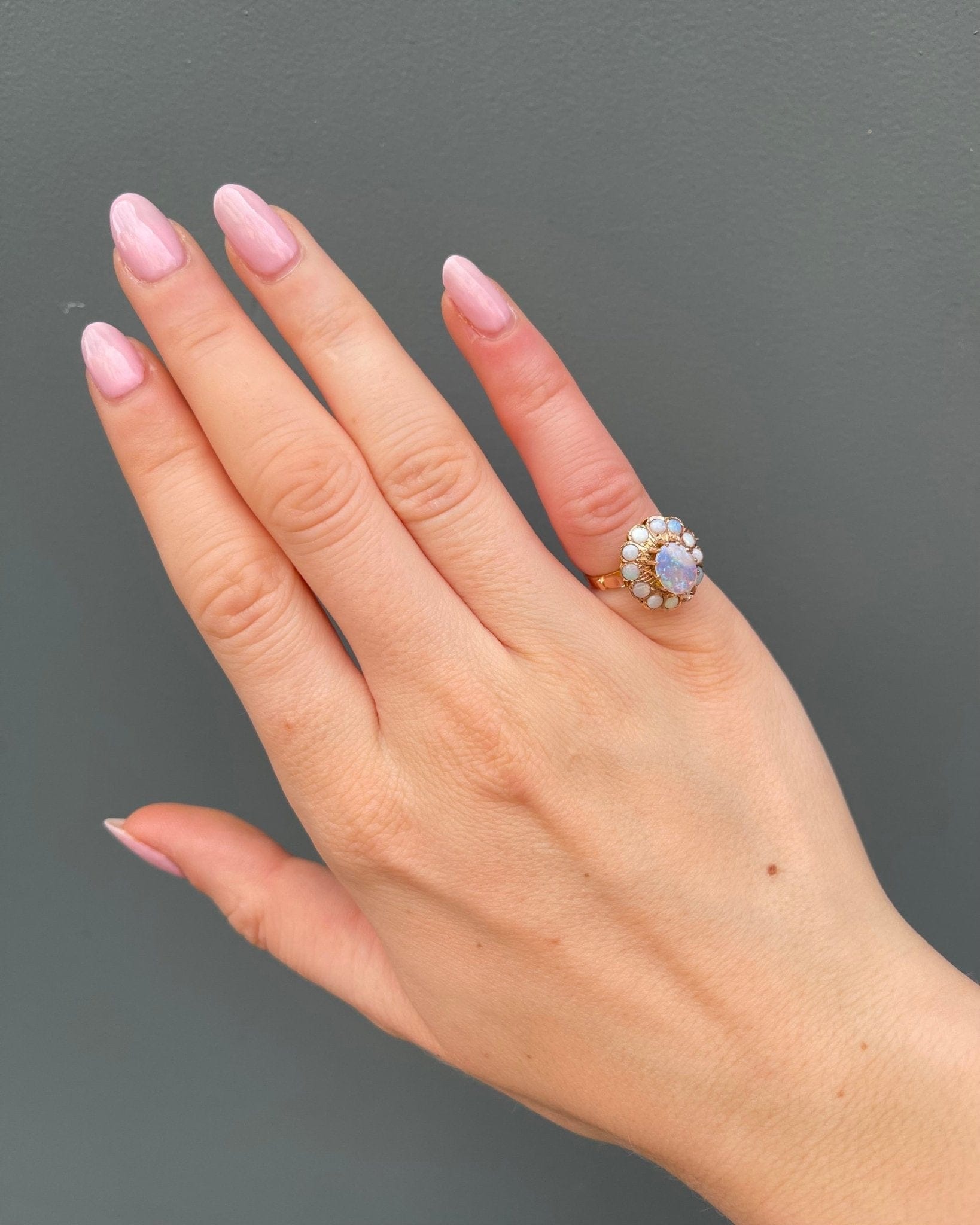 Bague Marguerite Opales 1 carat "Elmire" - Elliade Paris