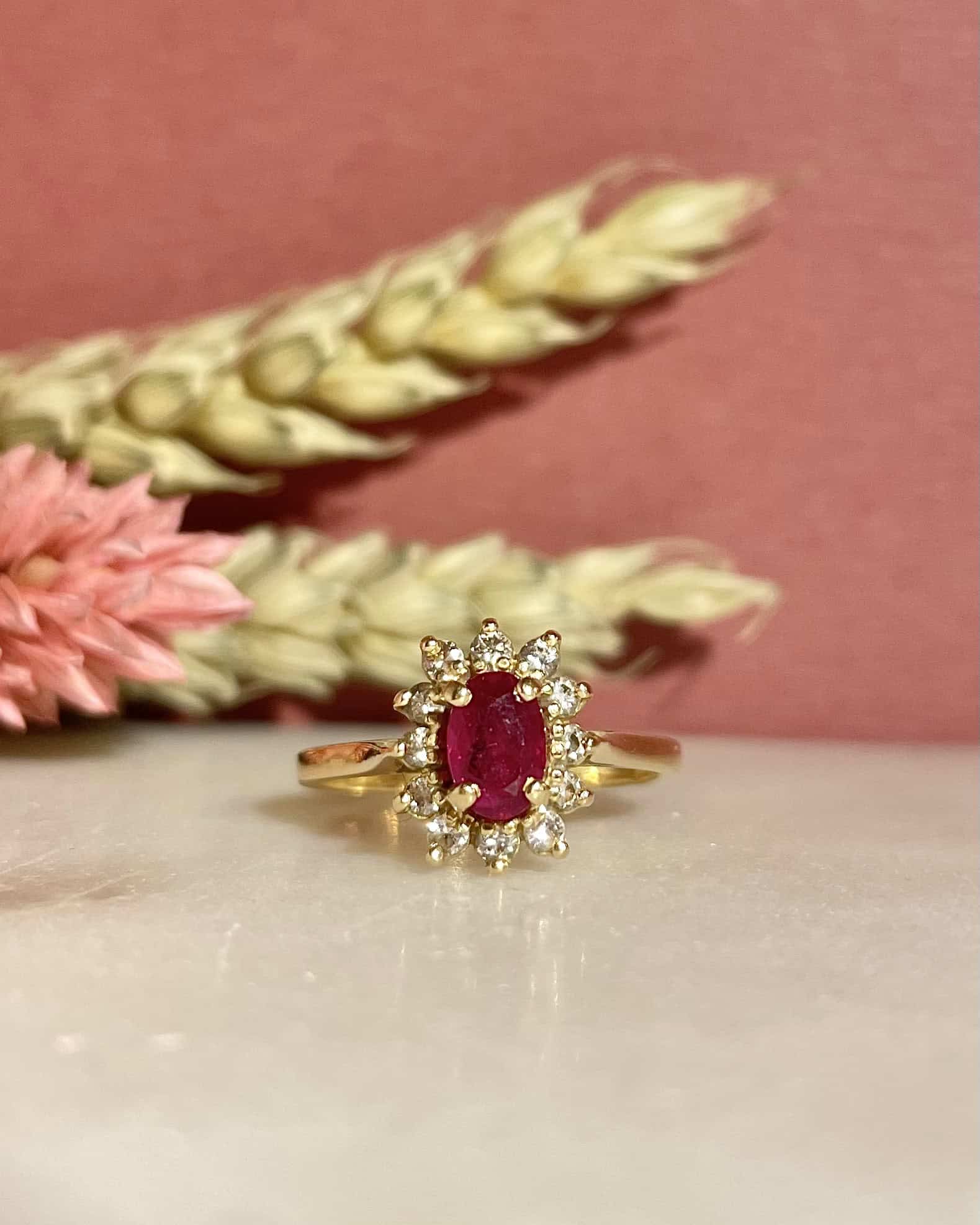 Bague Marguerite Rubis 0.55 carat & Diamants "Arlety" - Elliade Paris