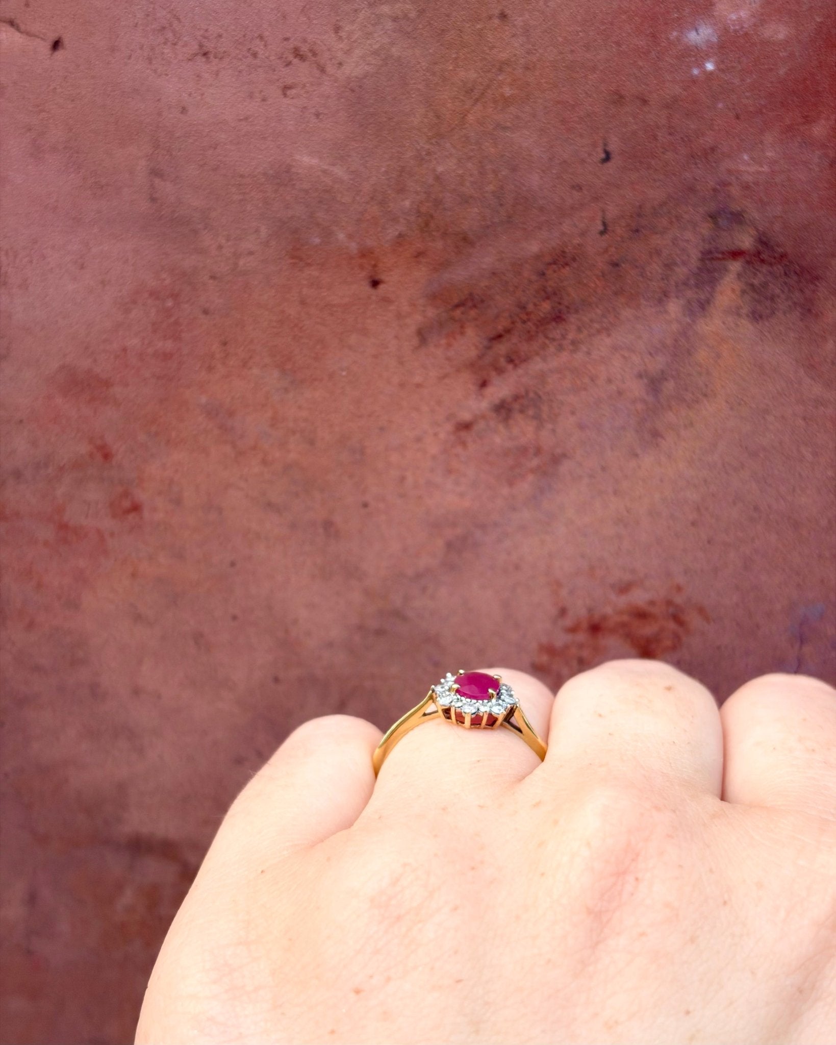 Bague Marguerite Rubis 0.94 carat & Diamants 0.24 carat "Iris" - Elliade Paris