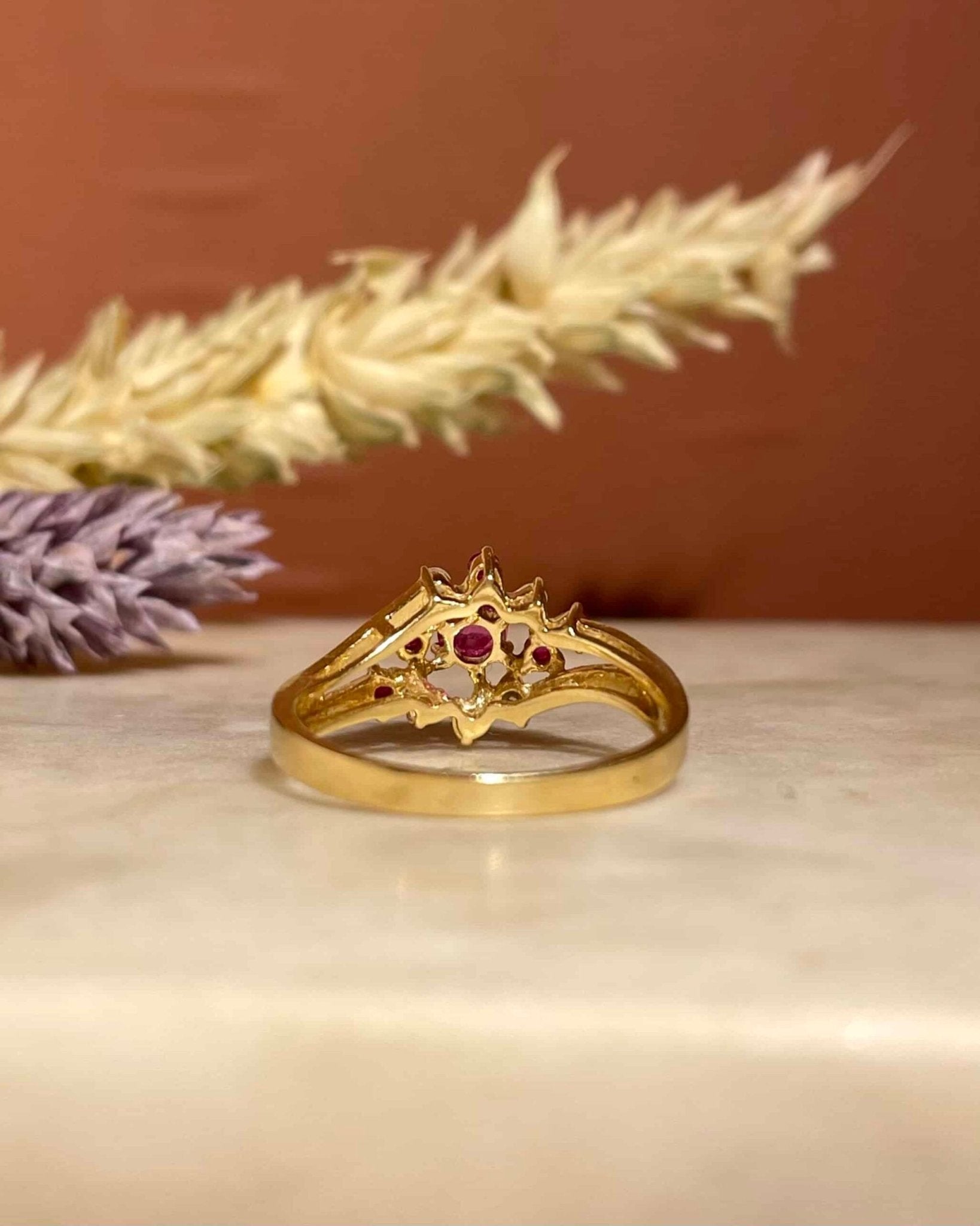 Bague Marguerite Rubis & Diamants "Anaelle" - Elliade Paris