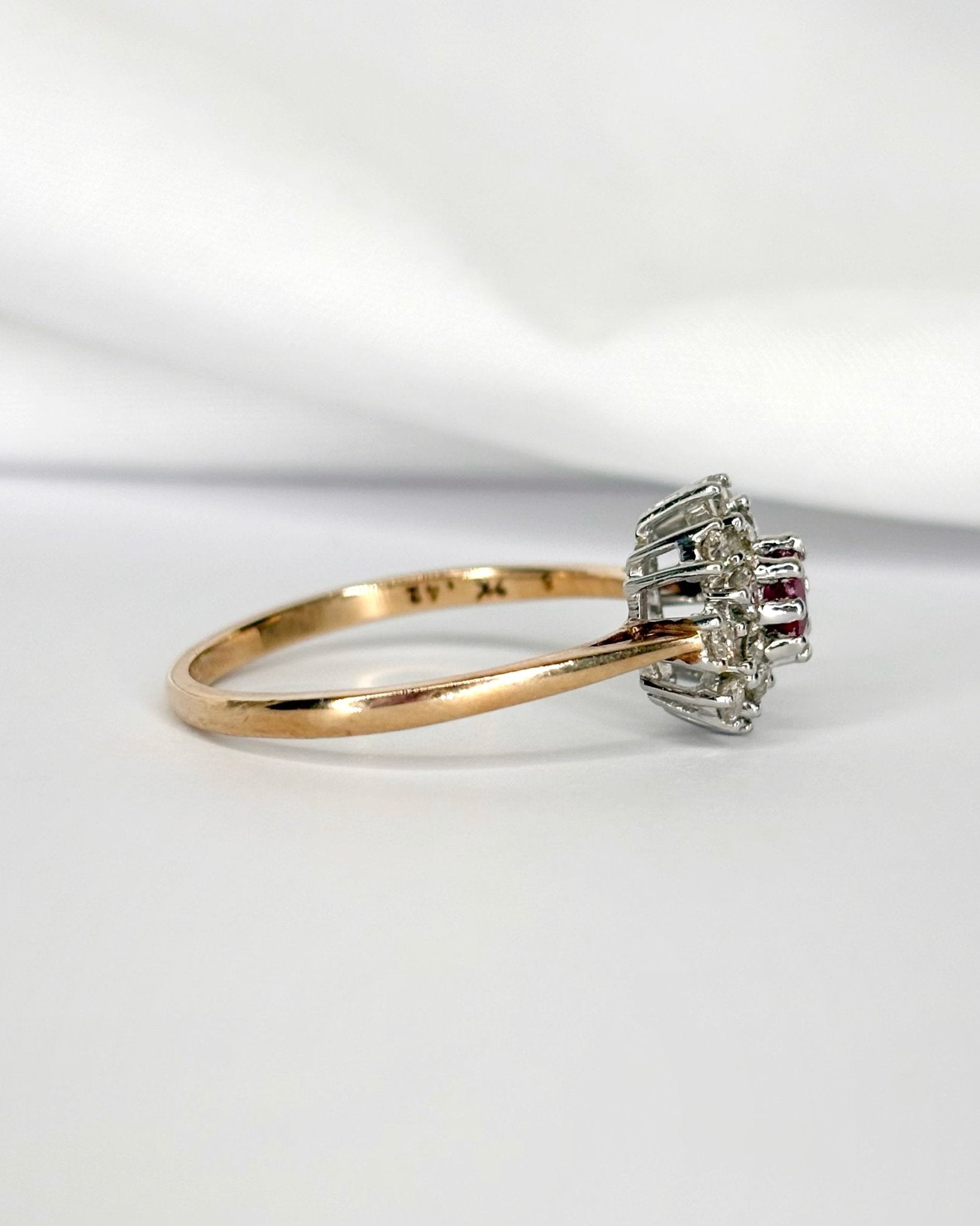 Bague Marguerite Rubis & Diamants "Célia" - Elliade Paris