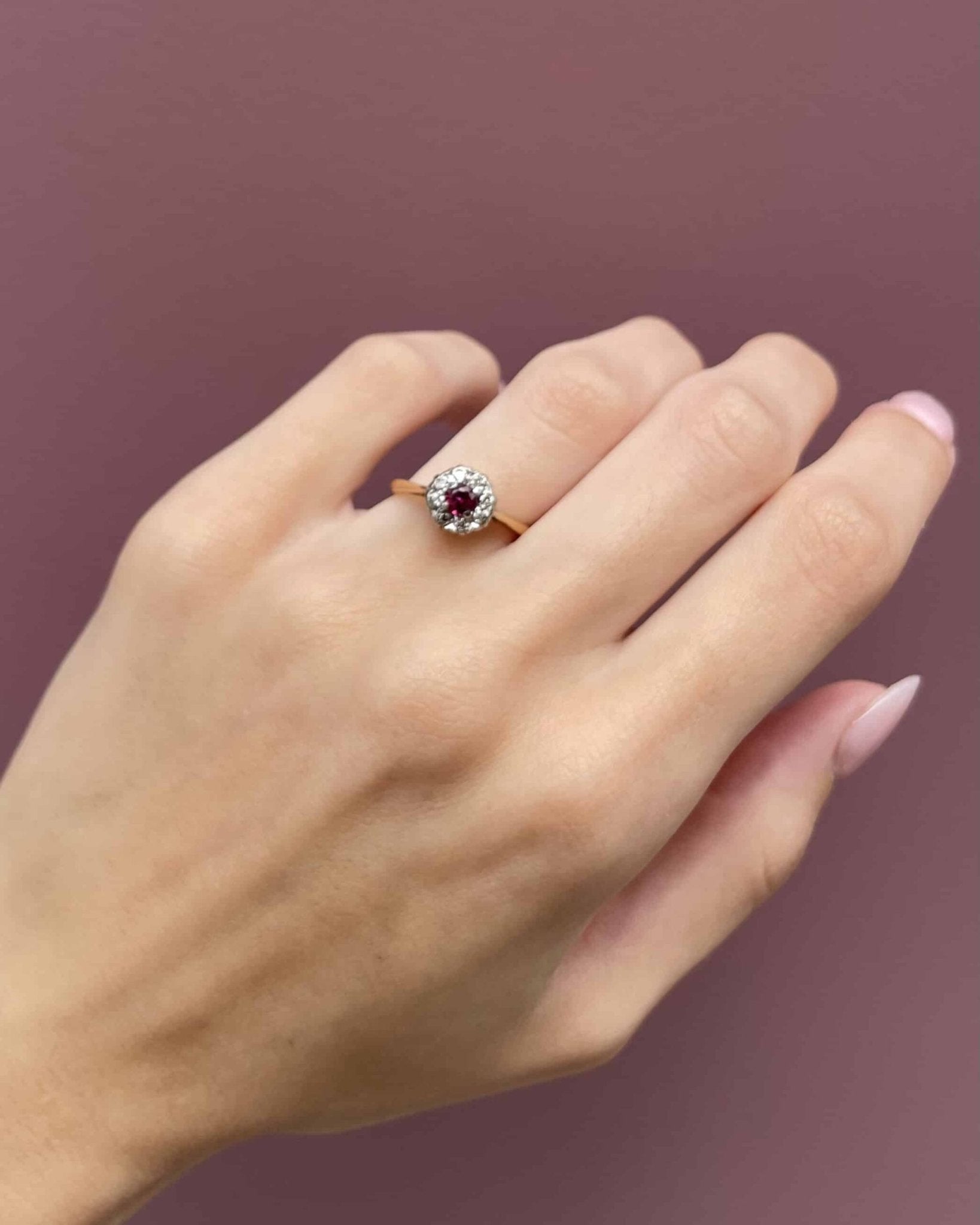 Bague Marguerite Rubis & Diamants "Hanah" - Elliade Paris