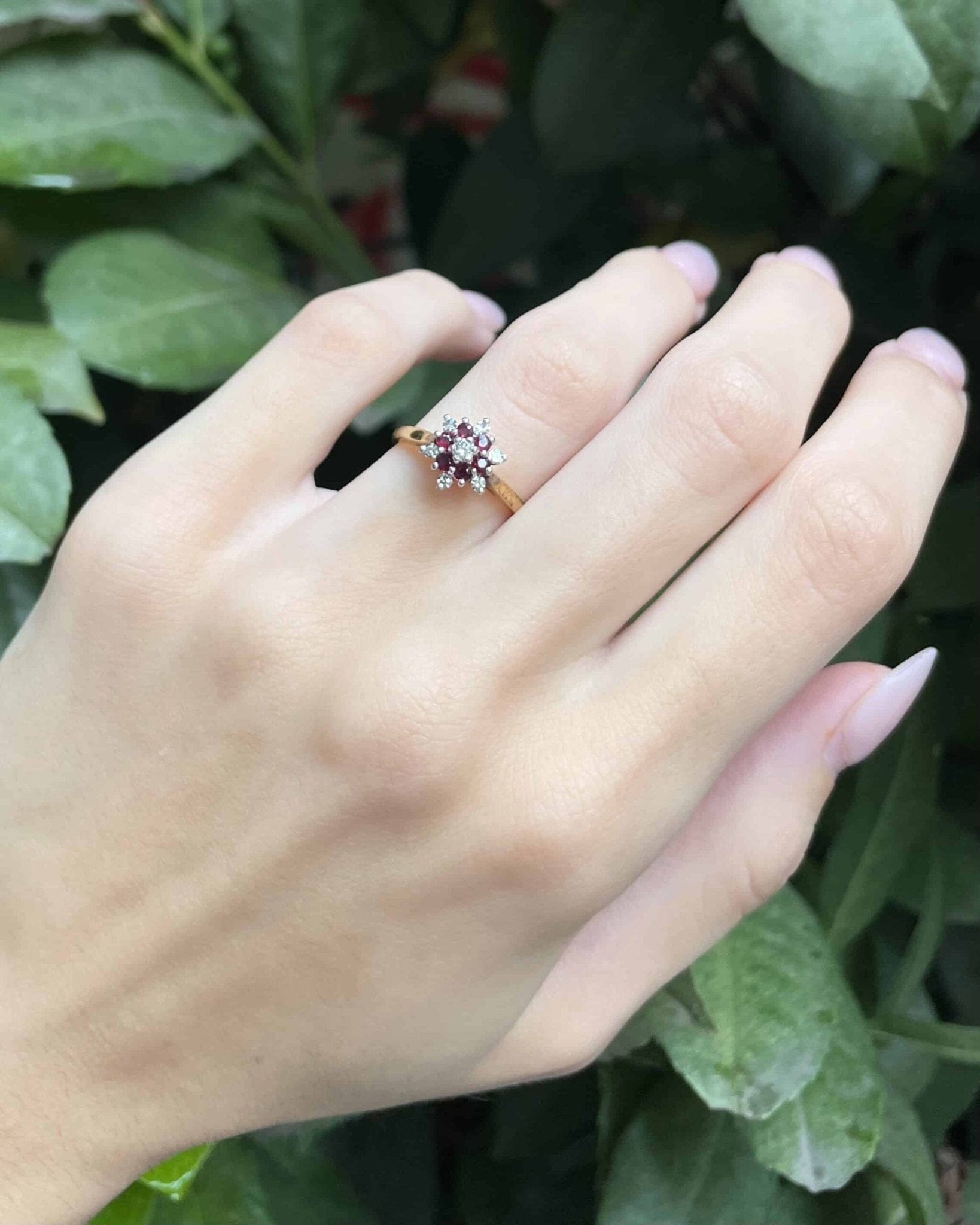 Bague Marguerite Rubis & Diamants "Imaé" - Elliade Paris