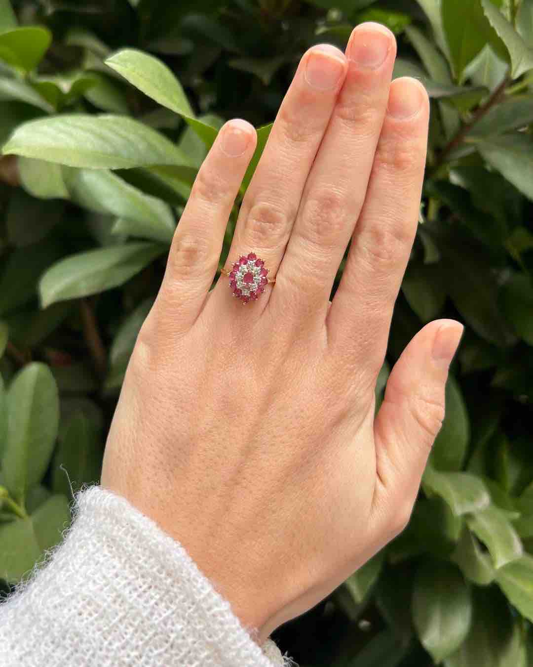 Bague Marguerite Rubis et Diamants "Soline" - Elliade Paris