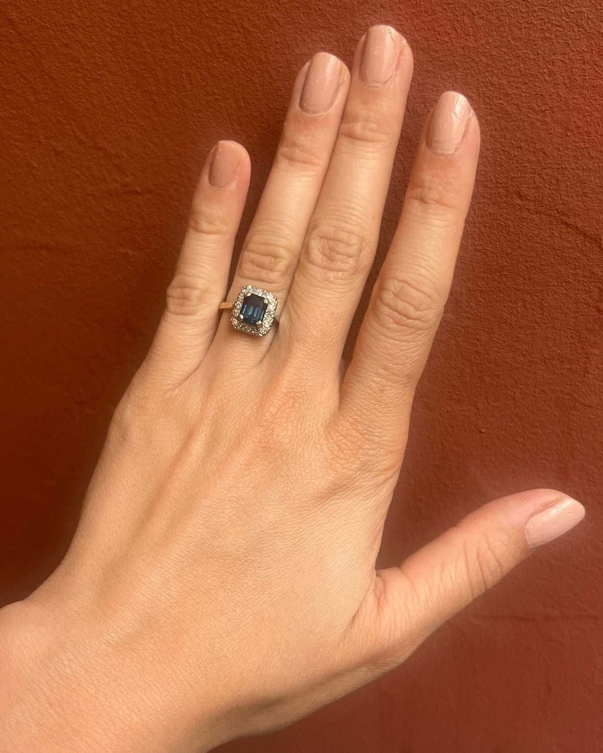 Bague Marguerite Saphir 0.80 carat & Diamants "Clémentine" - Elliade Paris