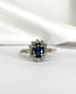 Bague Marguerite Saphir 0.90 carat & 12 Diamants "Amalia" - Elliade Paris