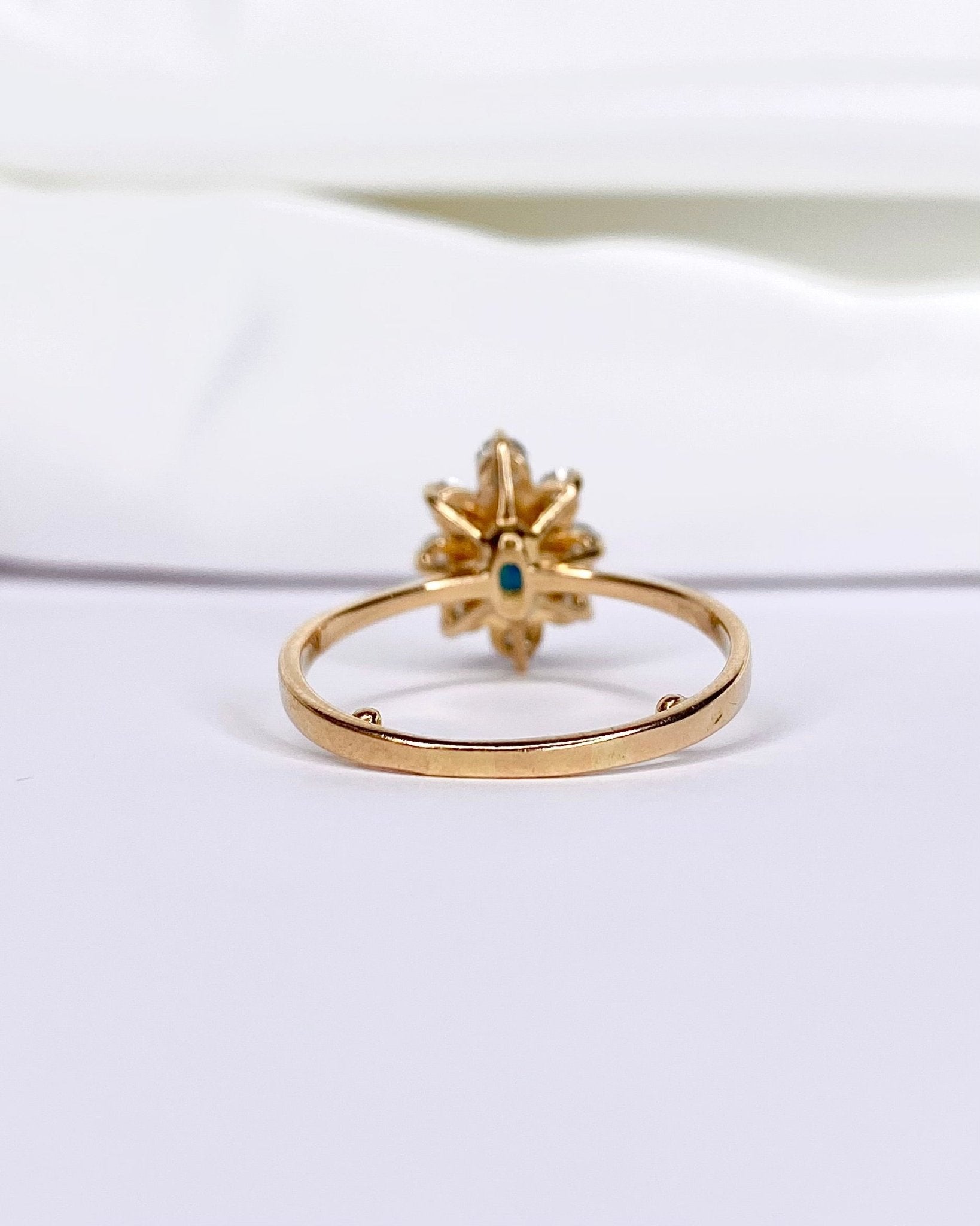 Bague Marguerite Saphir 0.91 carat & Diamants 0.52 carat "Léna" - Elliade Paris