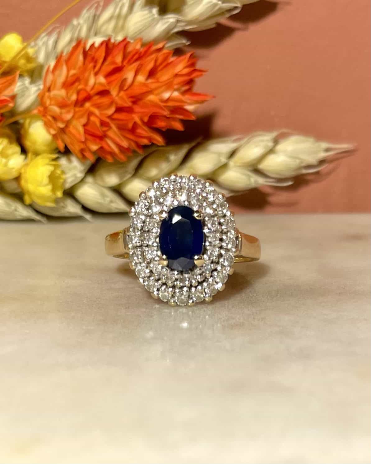Bague Marguerite Saphir 1 Carat & 36 Diamants "Coraline" - Elliade Paris