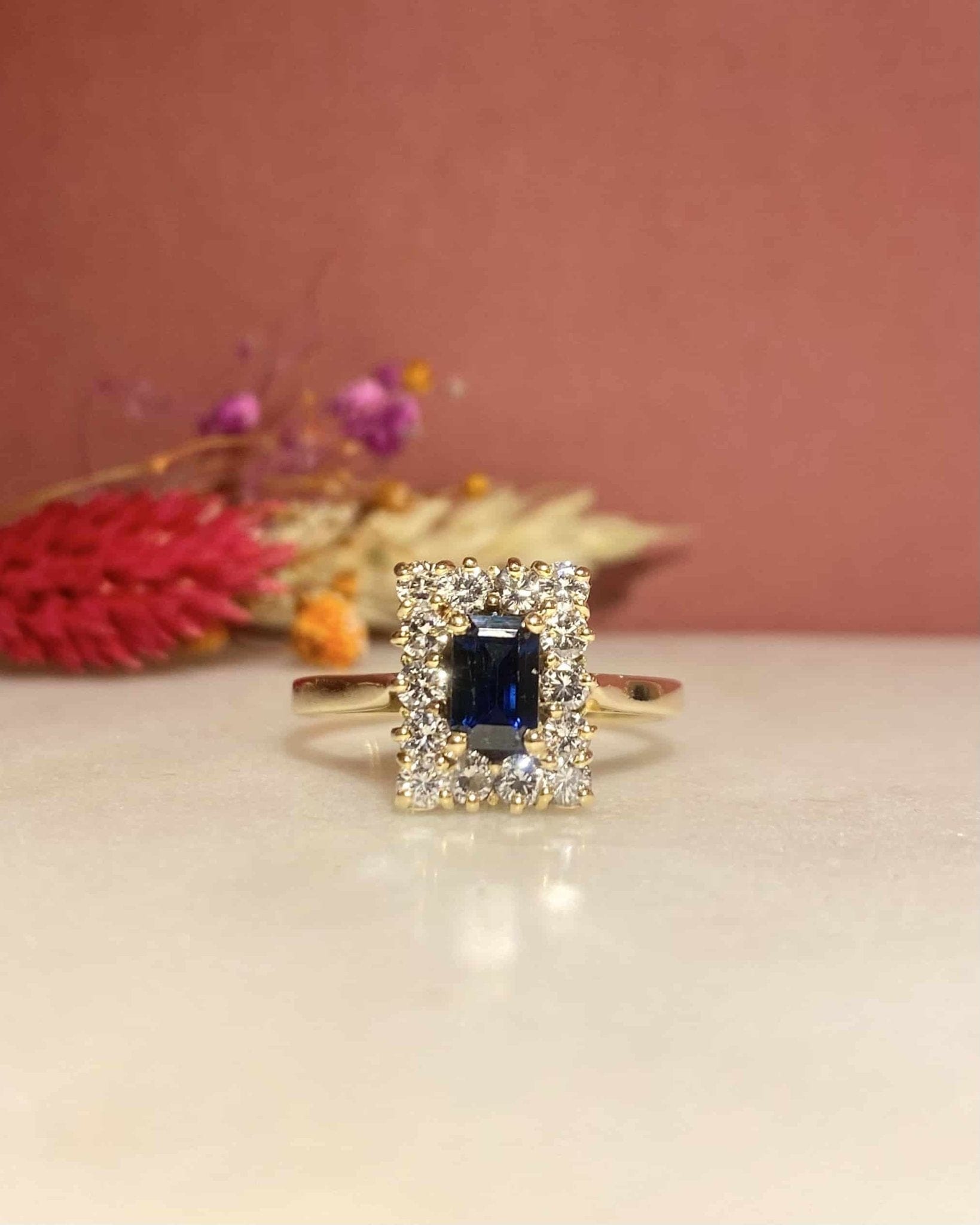 Bague Marguerite Saphir 1 Carat & Diamants "Luna" - Elliade Paris