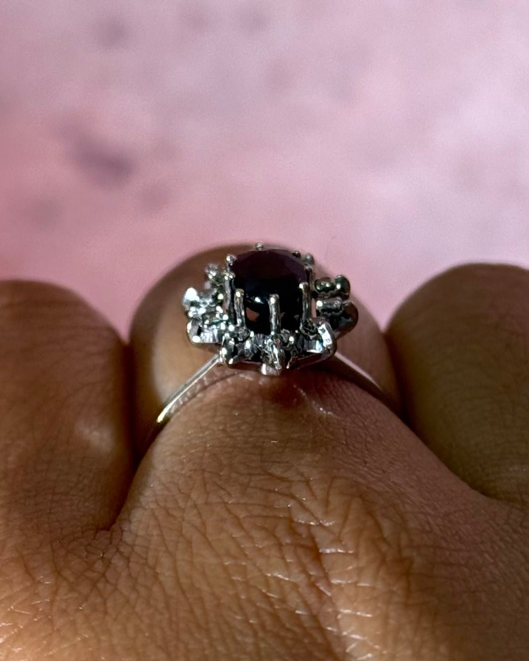 Bague Marguerite Saphir 1.40 carat & Diamants "Suzana" - Elliade Paris