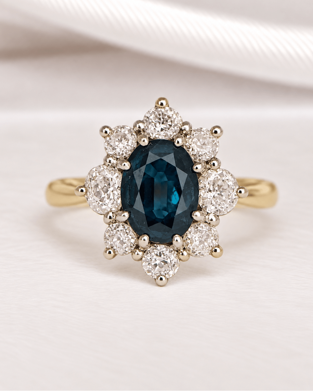 Bague Marguerite Saphir 1.60 carat & Diamants 1.01 carat "Victoria" - Elliade Paris