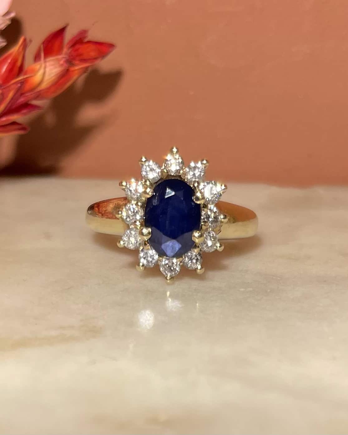 Bague Marguerite Saphir 1.60 carat & Diamants "Seyana" - Elliade Paris