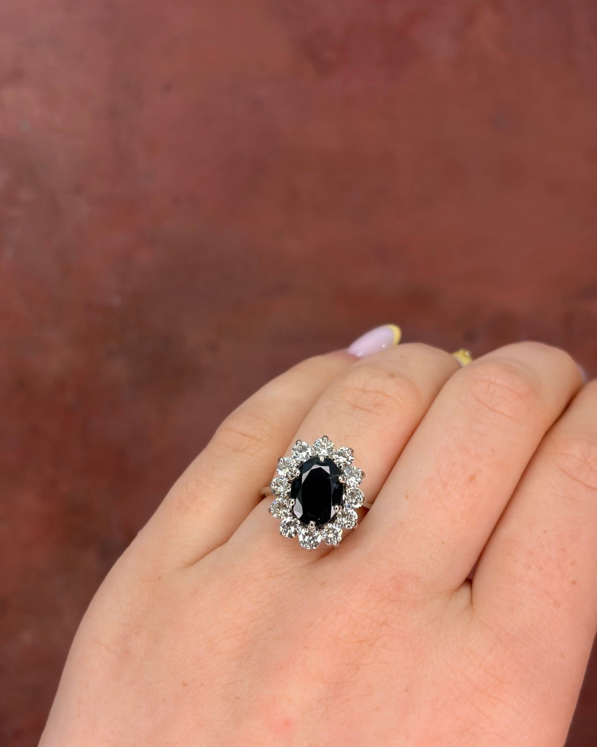 Bague Marguerite Saphir 2.35 carats & Diamants 1.08 carat 5,06g "Carlota" - Elliade Paris