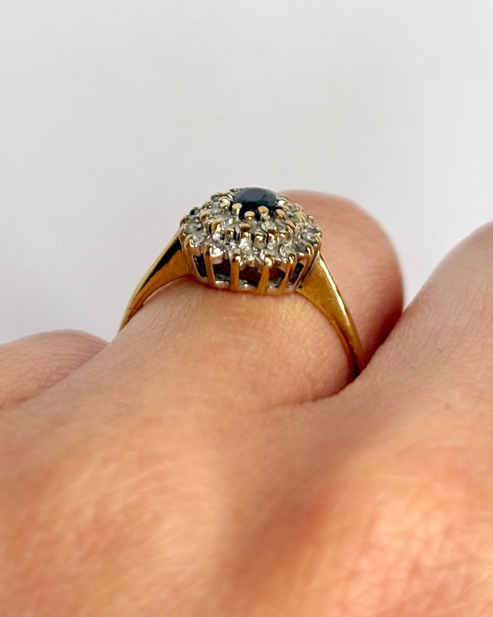 Bague Marguerite Saphir & 28 Diamants "Alexa" - Elliade Paris