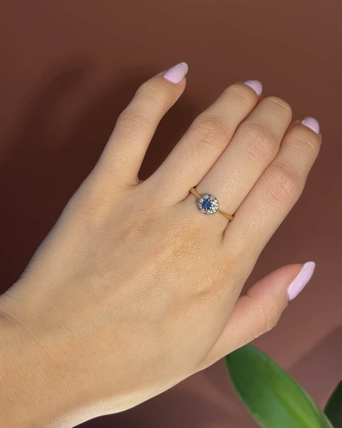 Bague Marguerite Saphir & 8 Diamants "Delilah" - Elliade Paris