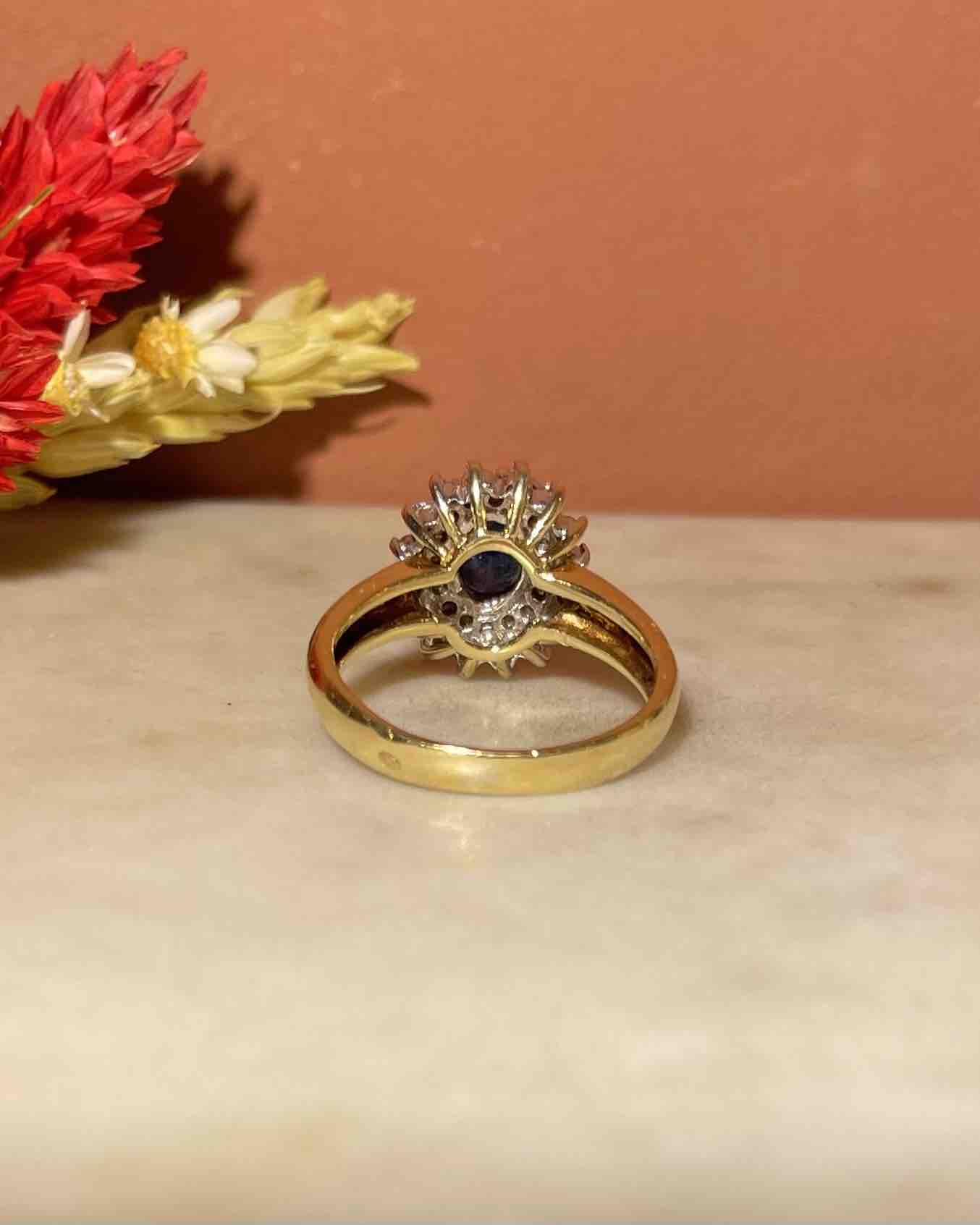 "Alésia" Sapphire & Diamond Daisy Ring