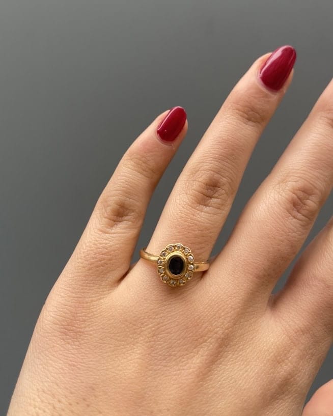 Bague Marguerite Saphir 0.30 Carat & Diamants "Vivianne" - Elliade Paris