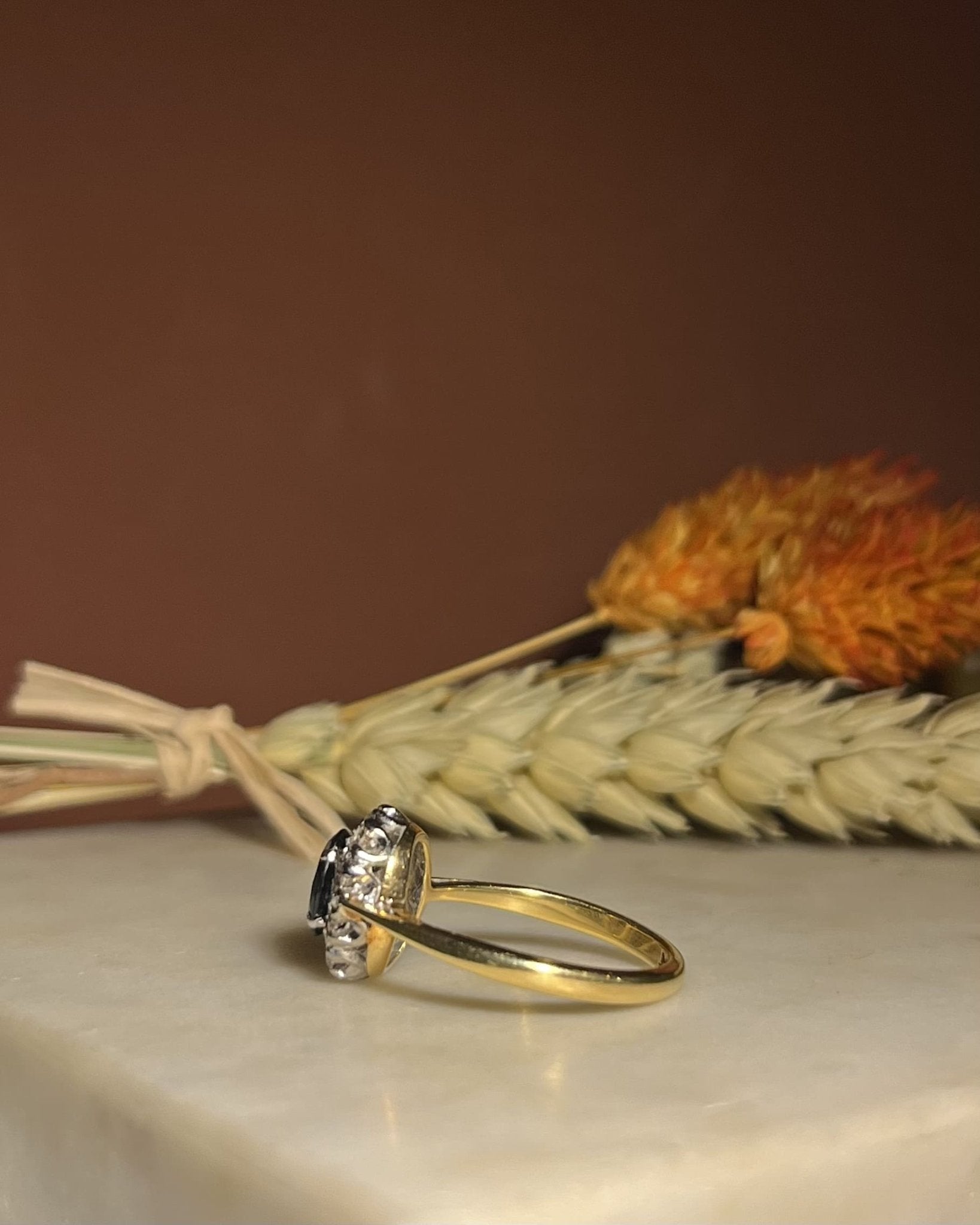 Bague Marguerite Saphir & Diamants "Abriel" - Elliade Paris