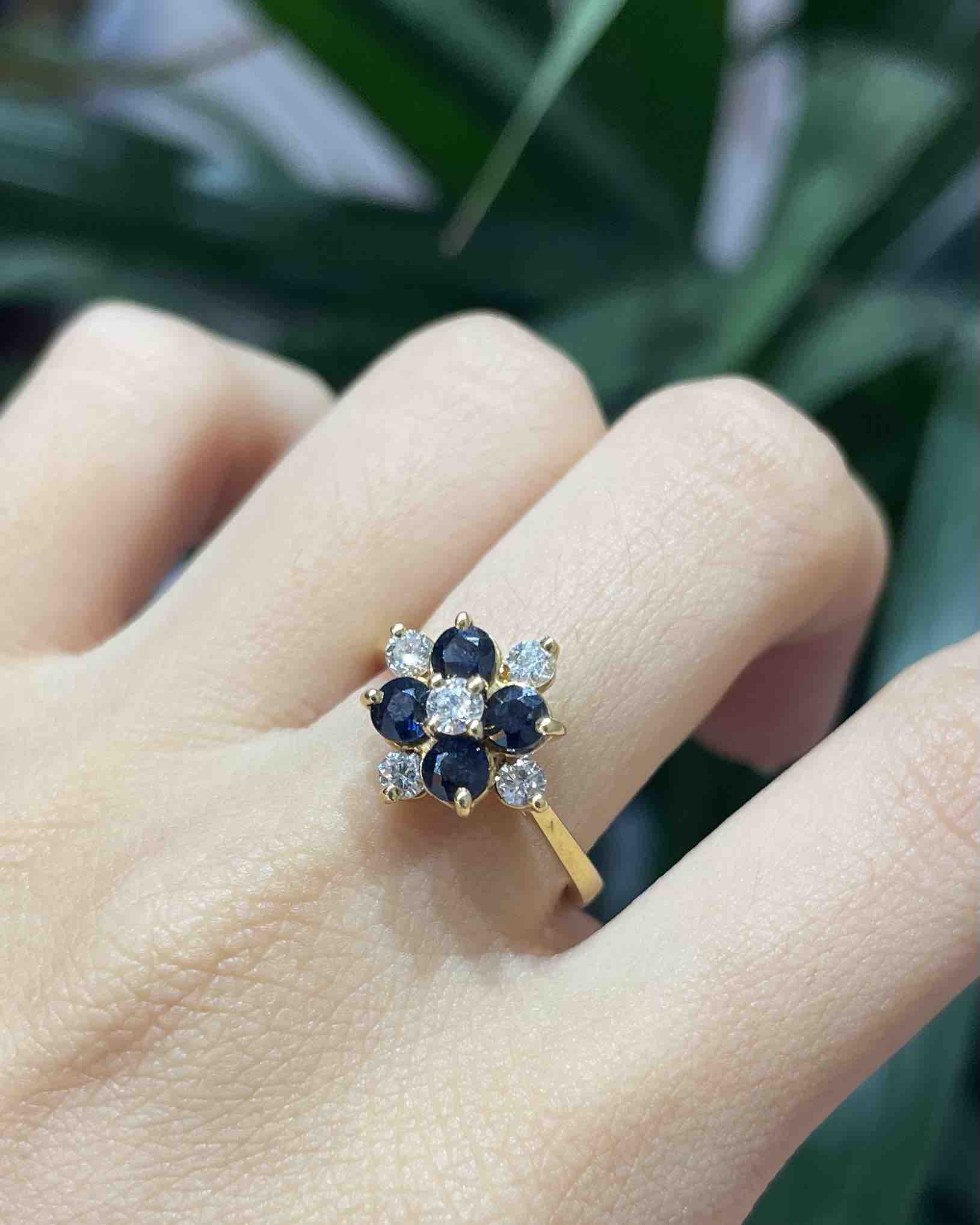 Bague Marguerite Saphir & Diamants "Alyssia" - Elliade Paris