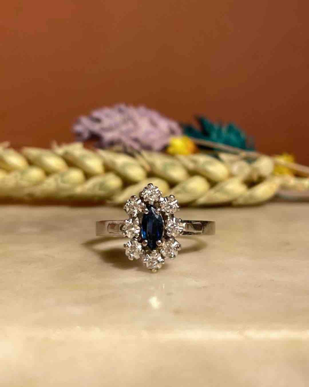 Bague Marguerite Saphir & Diamants "Dina" - Elliade Paris
