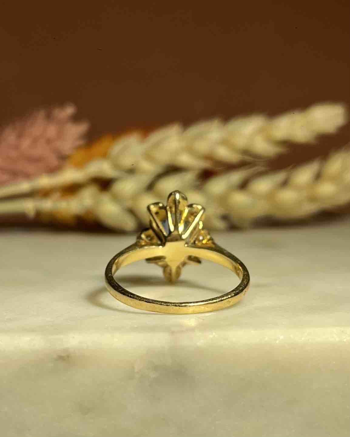 Bague Marguerite Saphir & Diamants "Juline" - Elliade Paris