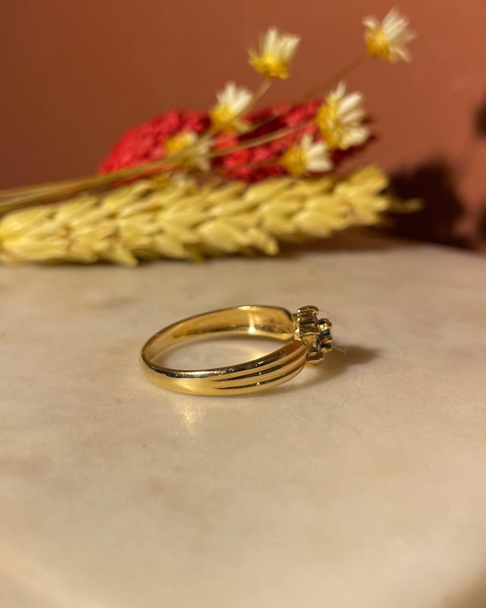 Bague Marguerite Saphir & Diamants "Léonide" - Elliade Paris