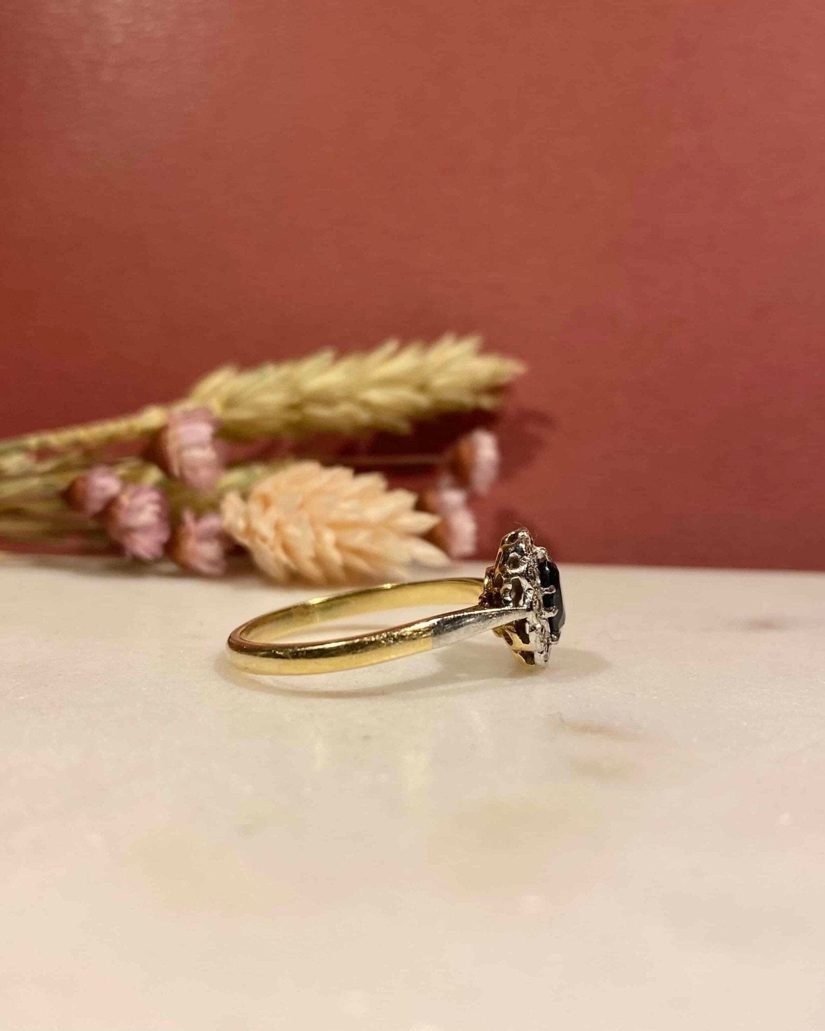 Bague Marguerite Saphir & Diamants "Myrtilla" - Elliade Paris