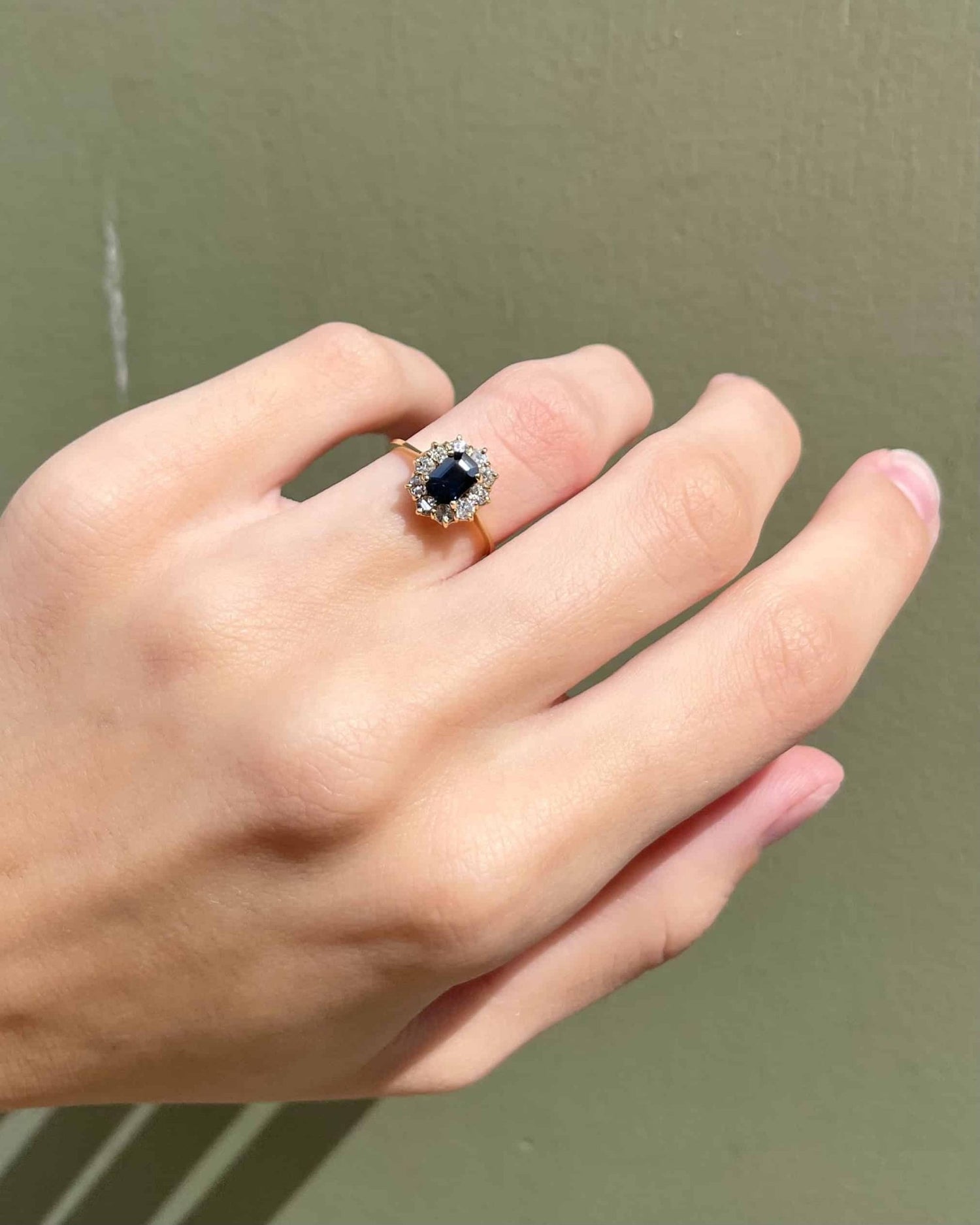 Bague Marguerite Saphir & Diamants "Ornelia" - Elliade Paris