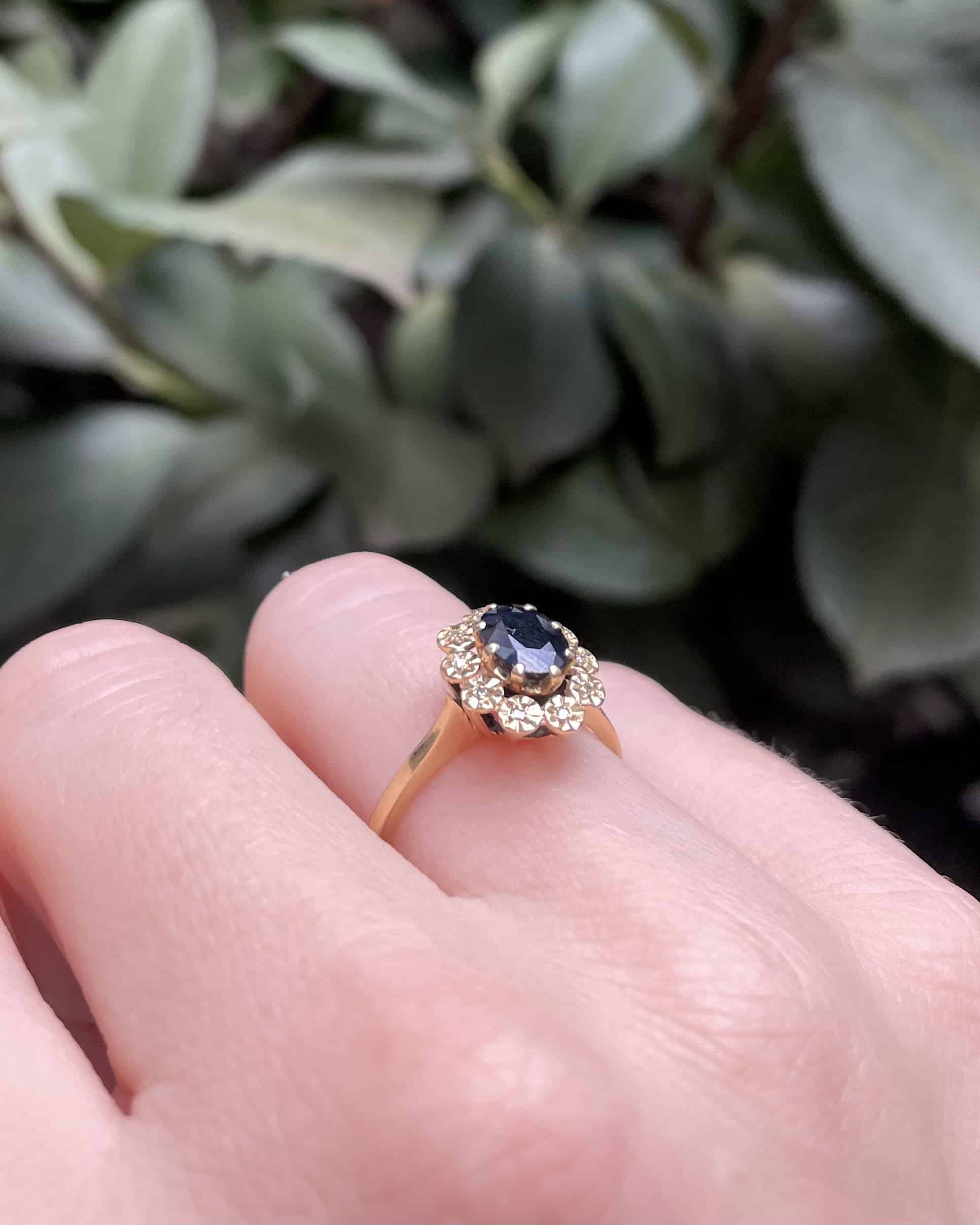 Bague Marguerite Saphir 1 Carat & Diamants "Jaqueline"