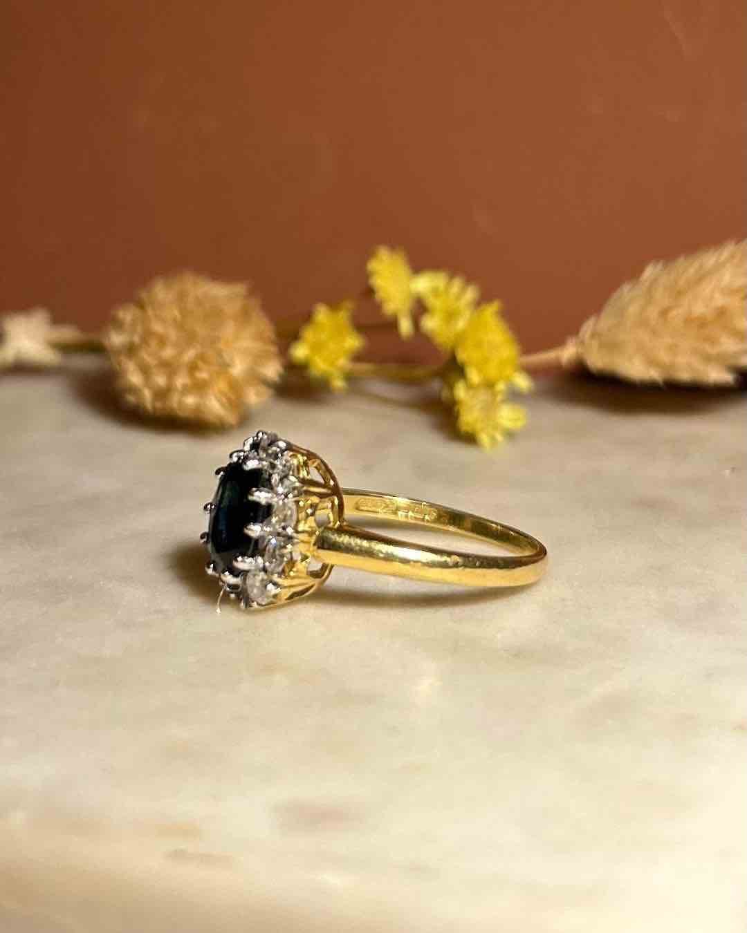 Bague Marguerite Saphir & Diamants "Patsy" - Elliade Paris