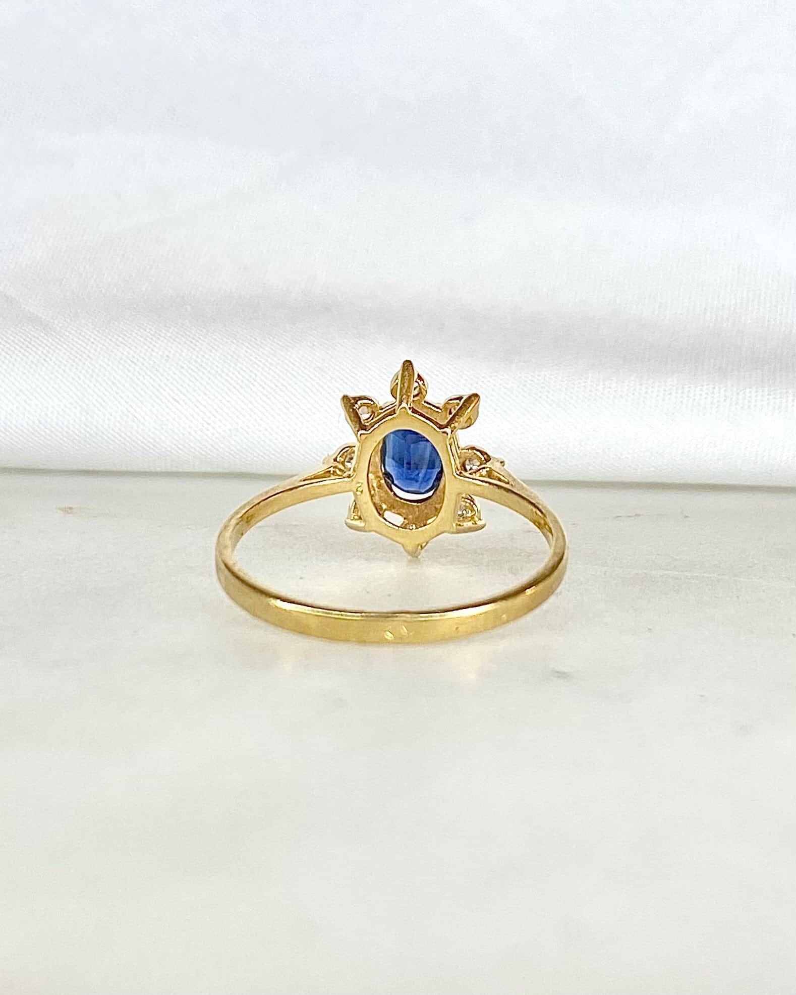 Bague Marguerite Saphir & Diamants "Virginie" - Elliade Paris