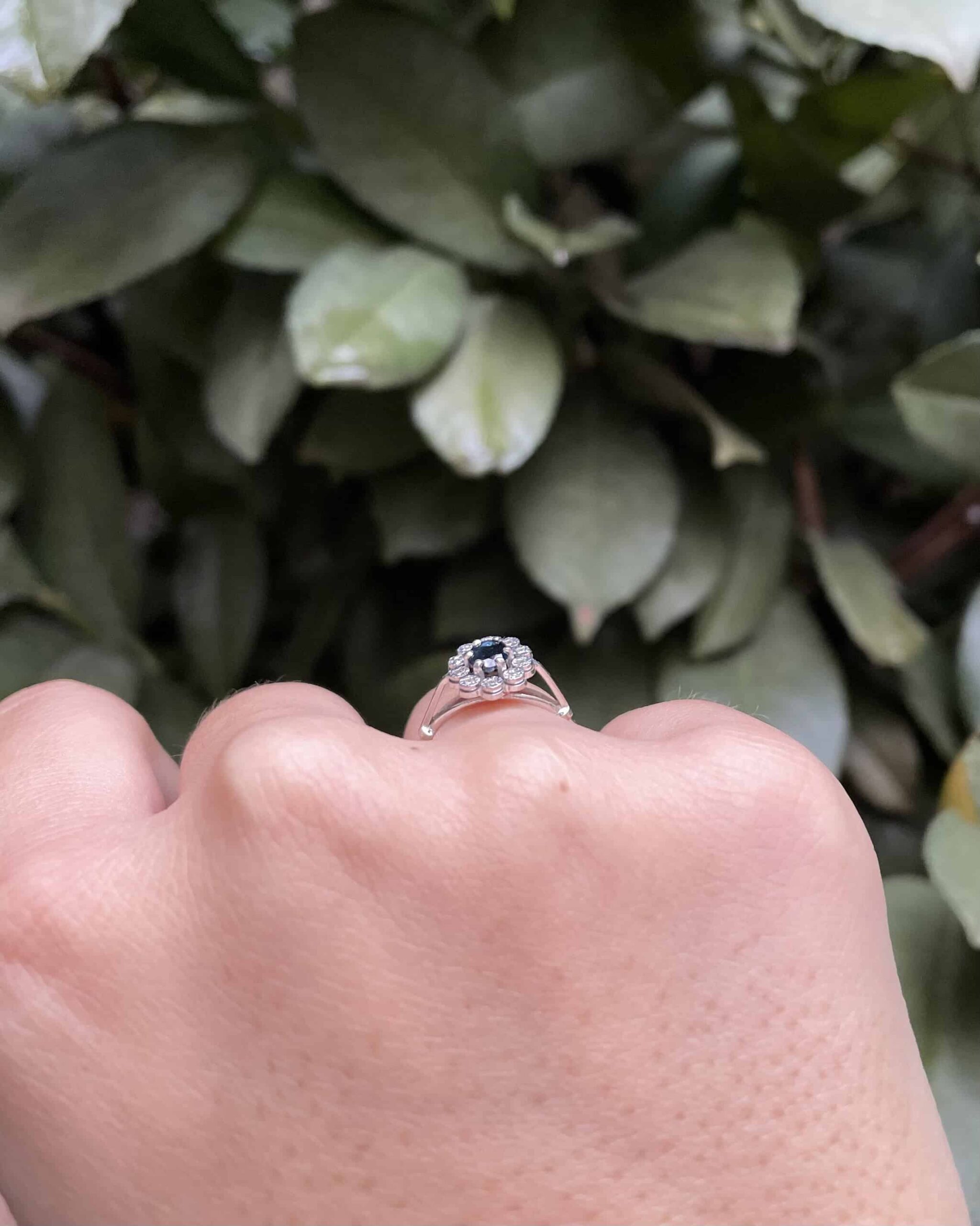 Bague Marguerite Saphir & 10 Diamants "Jessica"