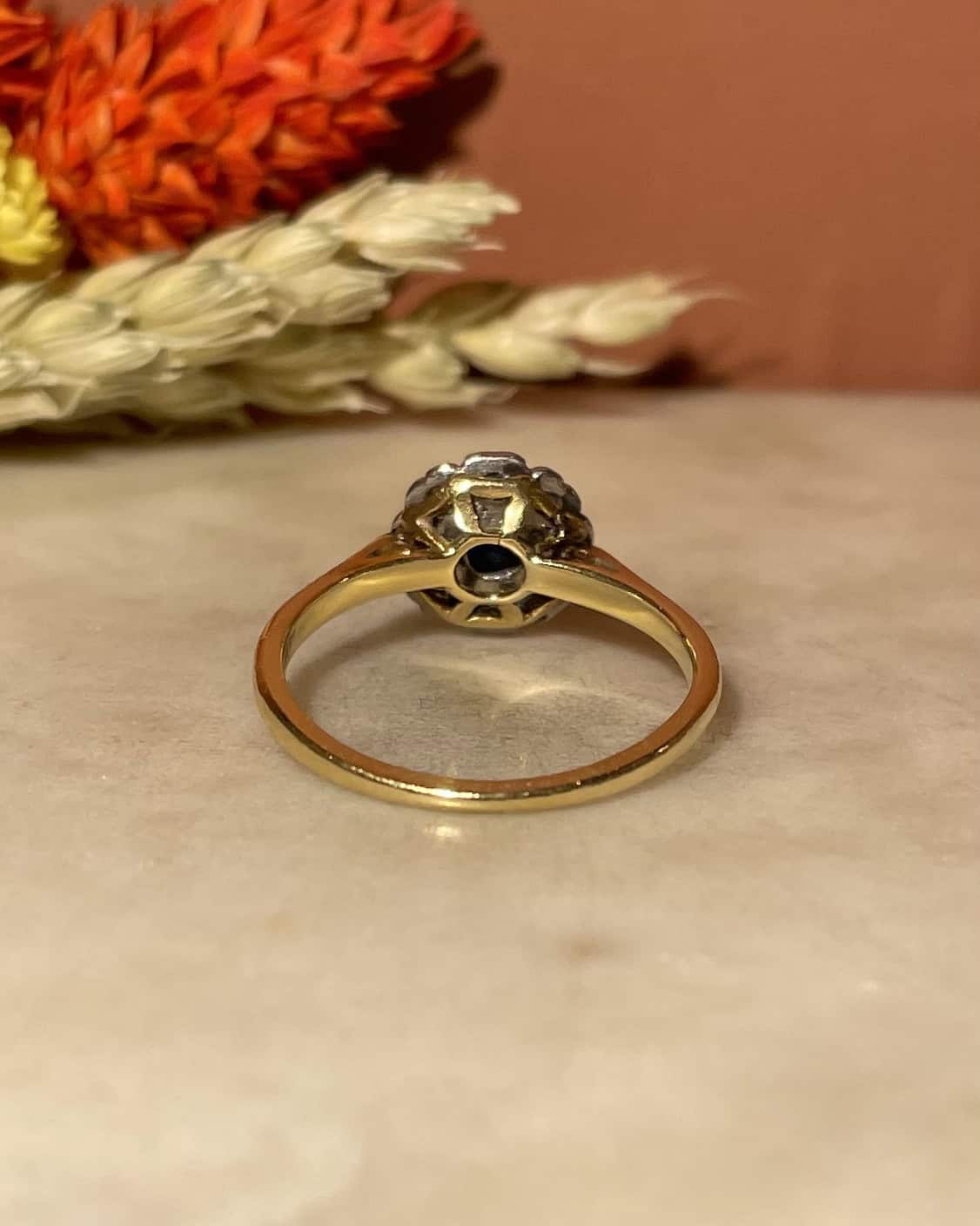 "Celestine" 0.55 carat Sapphire & Diamond Daisy Ring