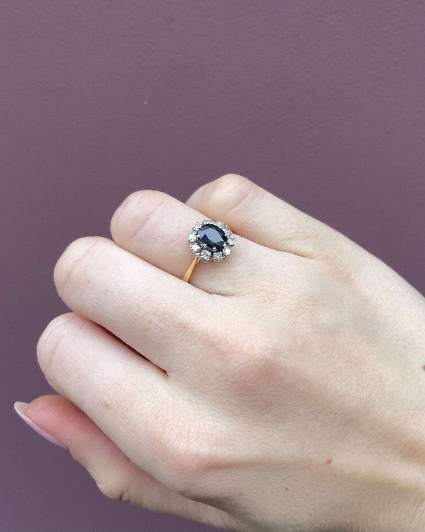 Bague Marguerite Saphir Reflet Vert 1 Carat & Diamants "Cecilia" - Elliade Paris