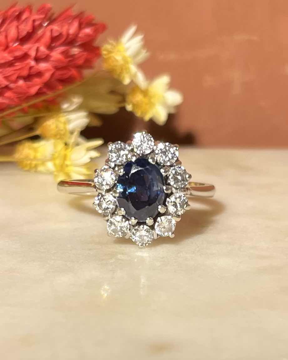 Bague Marguerite Saphir 2 carats & Diamants "Saroïse"
