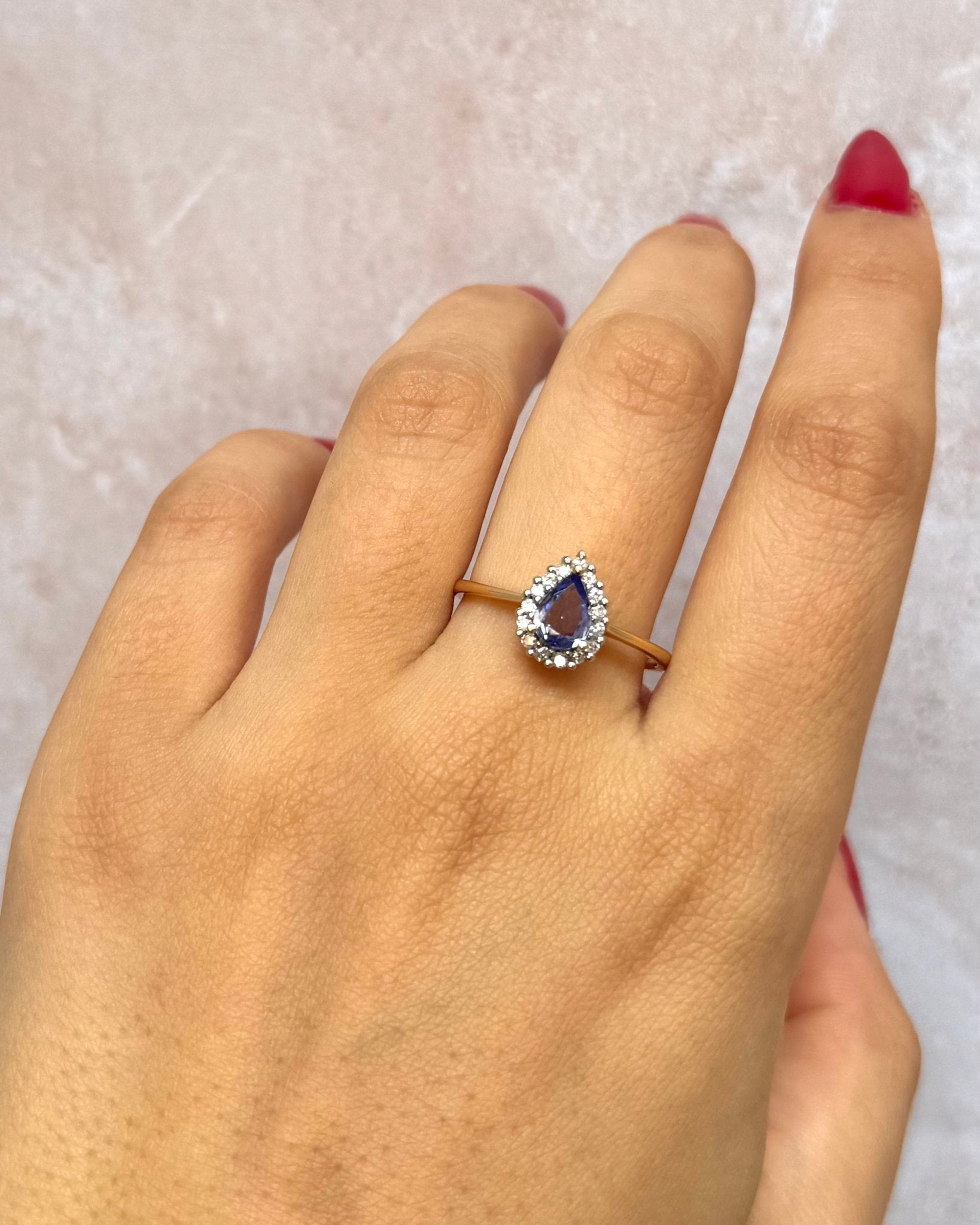 Bague Marguerite Tanzanite 0.65 carat & Diamants 3.18g "Gulia" - Elliade Paris