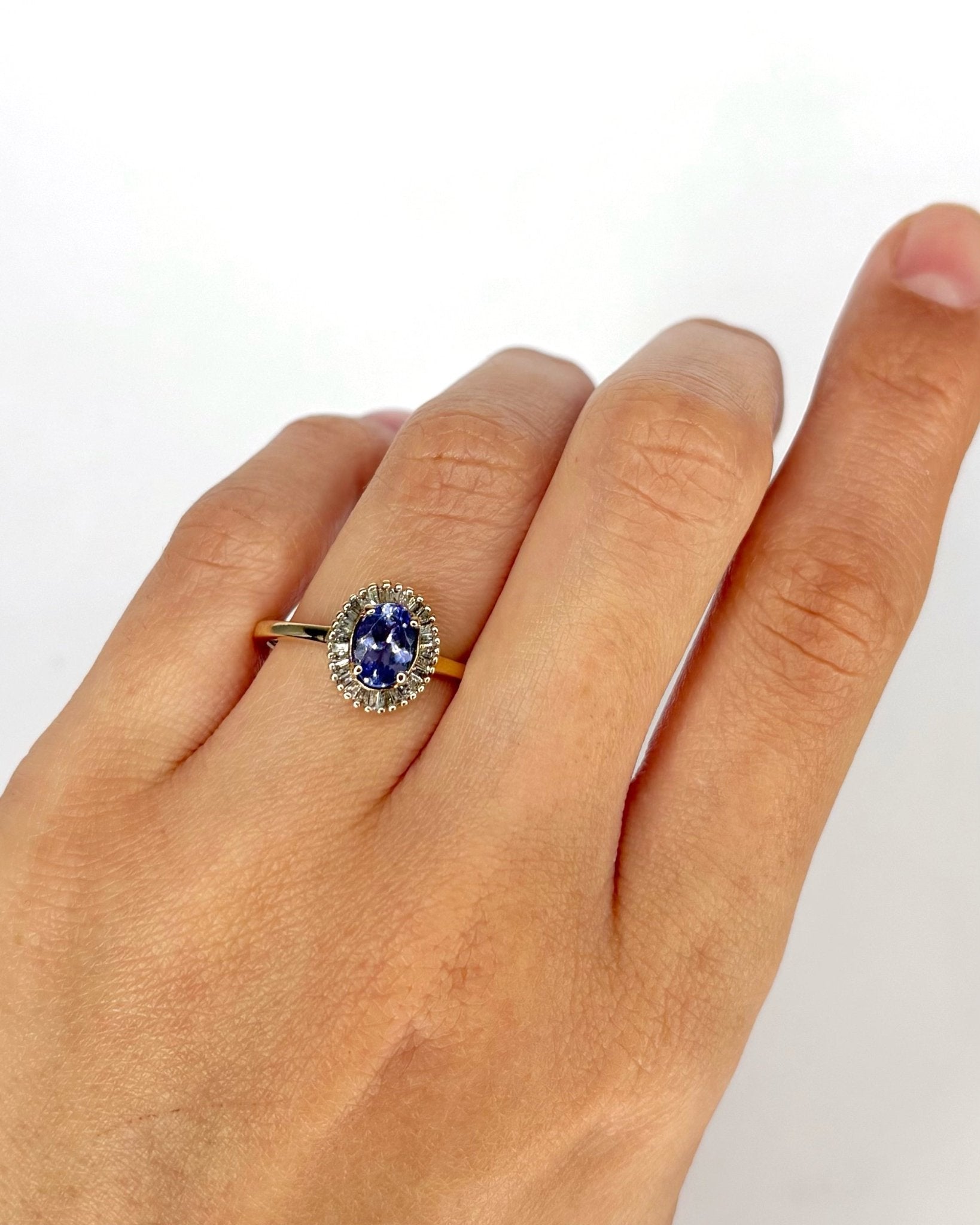Bague Marguerite Tanzanite 0.85 carat & Diamants "Violetta" - Elliade Paris